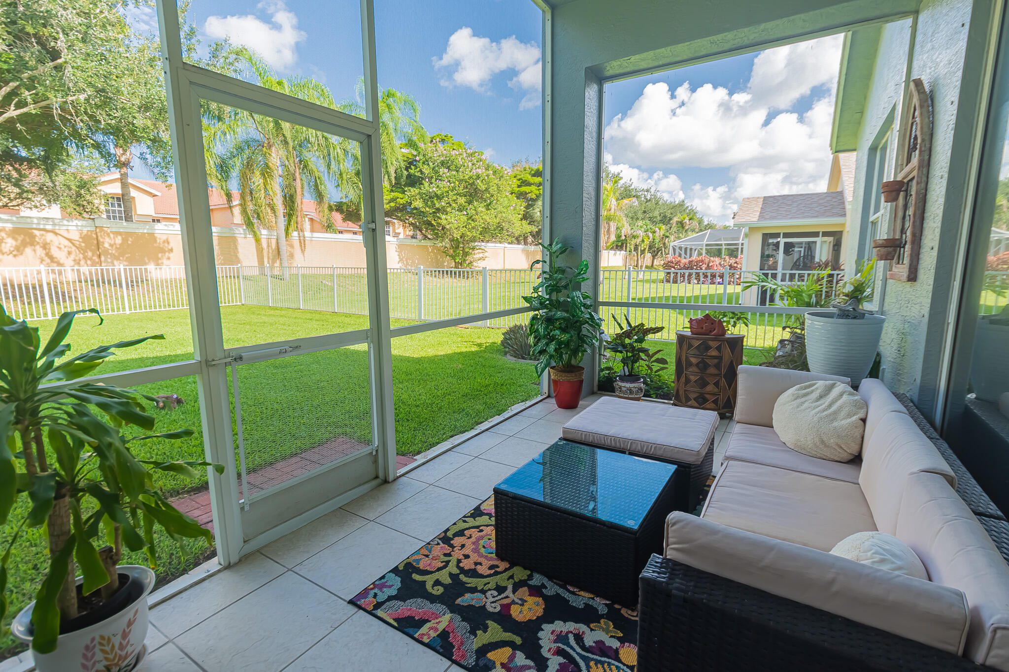 LAKEFOREST - Residential