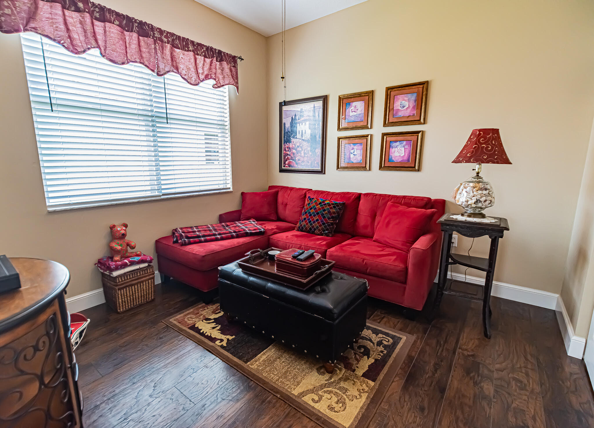 LAKEFOREST - Residential
