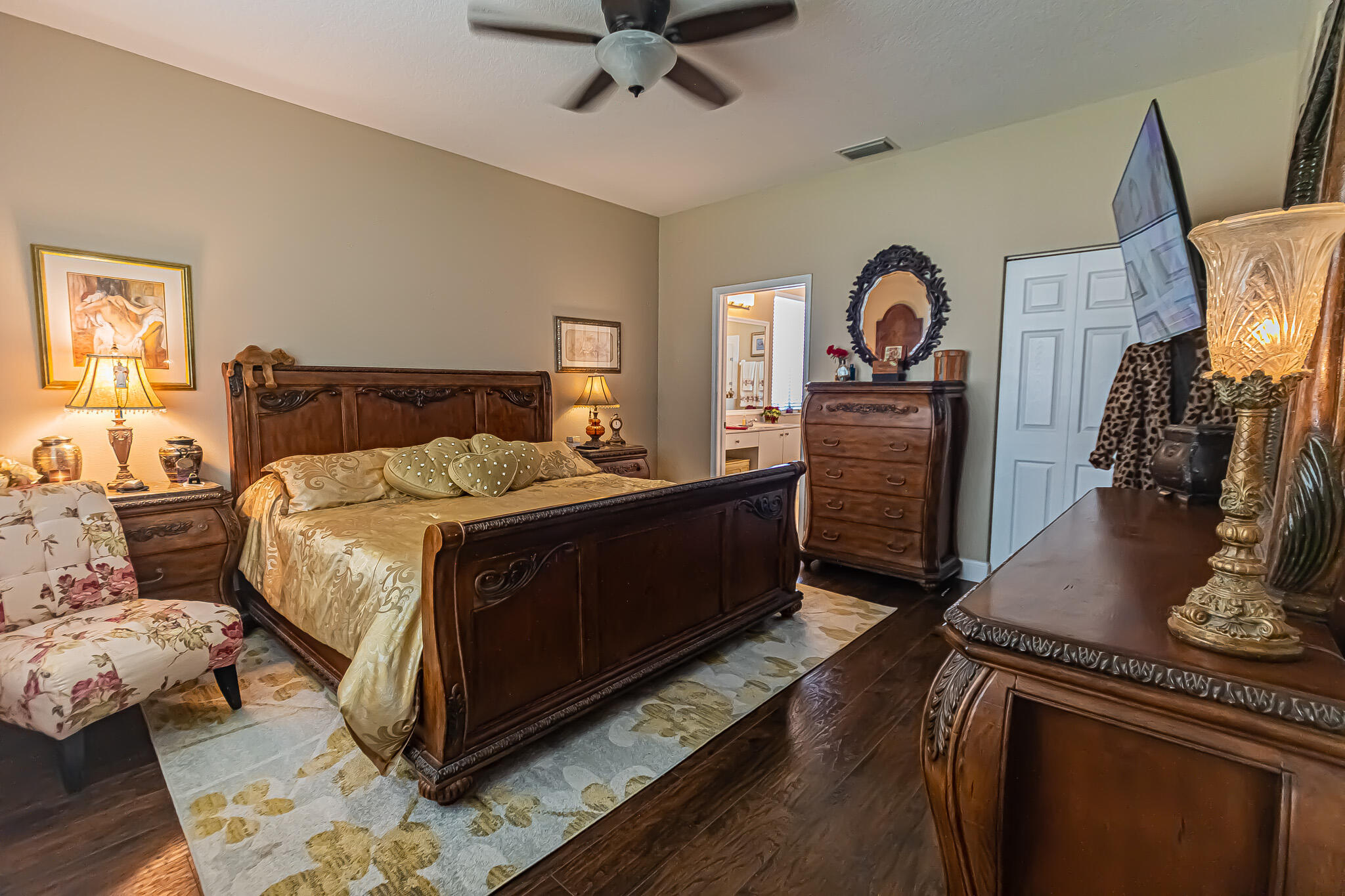 LAKEFOREST - Residential