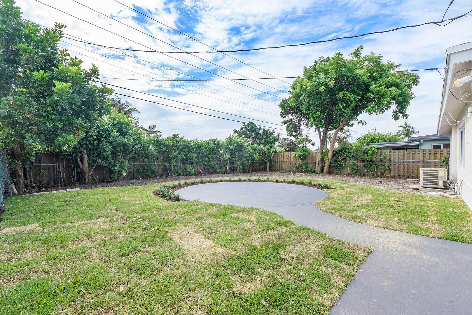 NORTH ANDREWS GARDENS 2ND ADD - Residential Lease