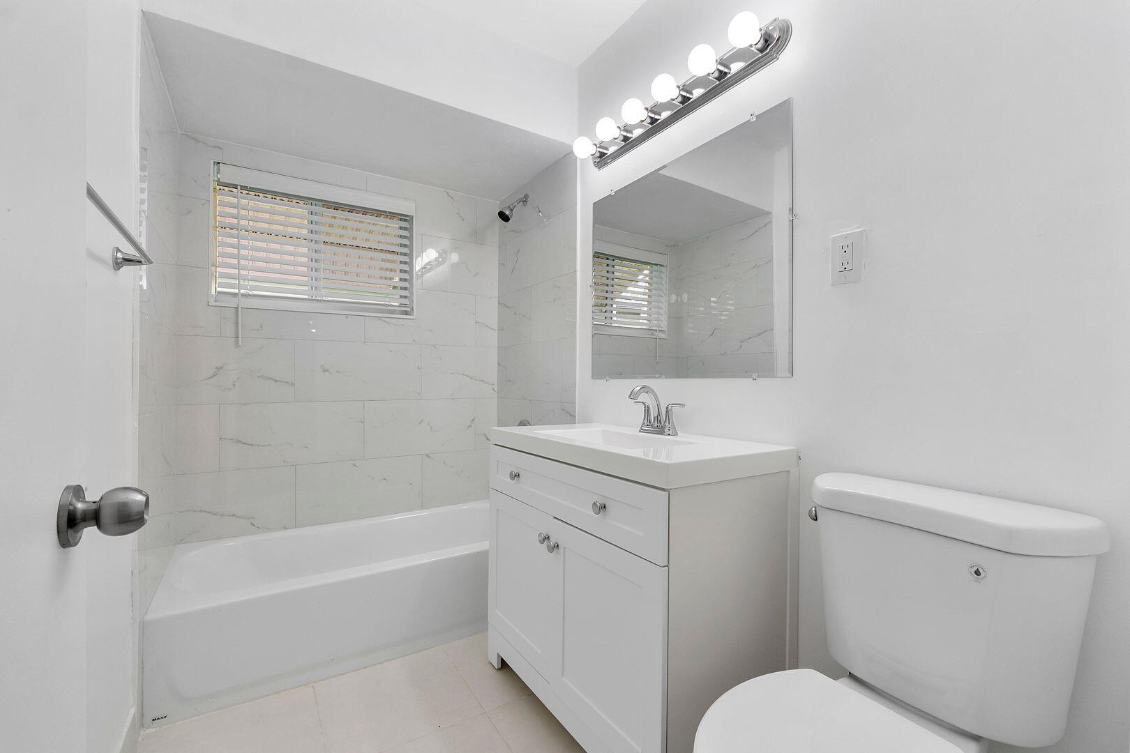 NORTH ANDREWS GARDENS 2ND ADD - Residential Lease