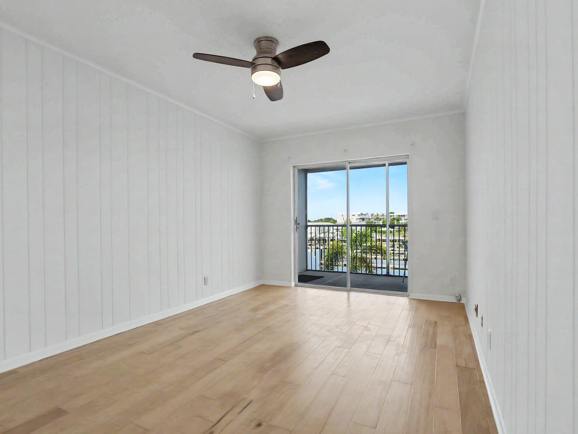YACHT HARBOUR LANDINGS CONDO - Residential Lease
