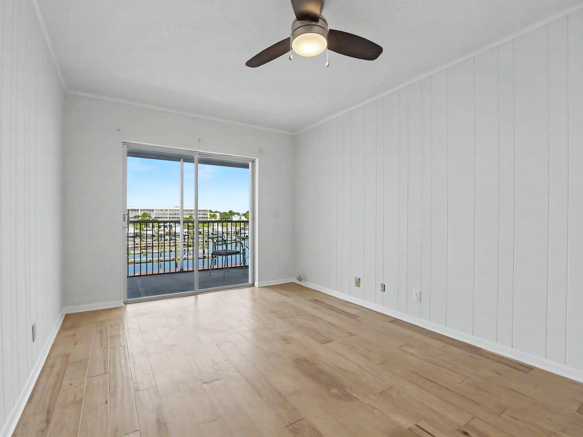 YACHT HARBOUR LANDINGS CONDO - Residential Lease