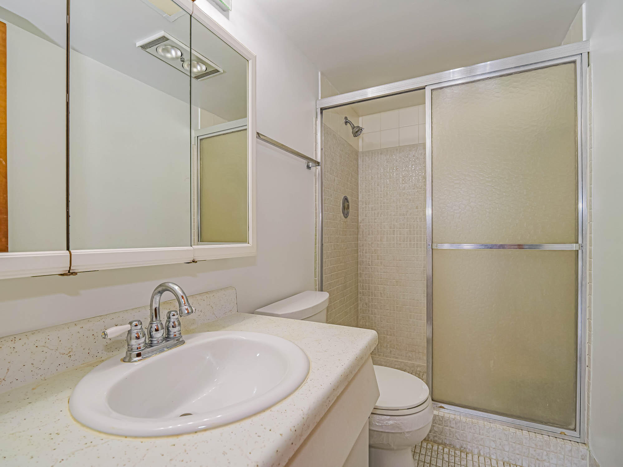 YACHT HARBOUR LANDINGS CONDO - Residential Lease