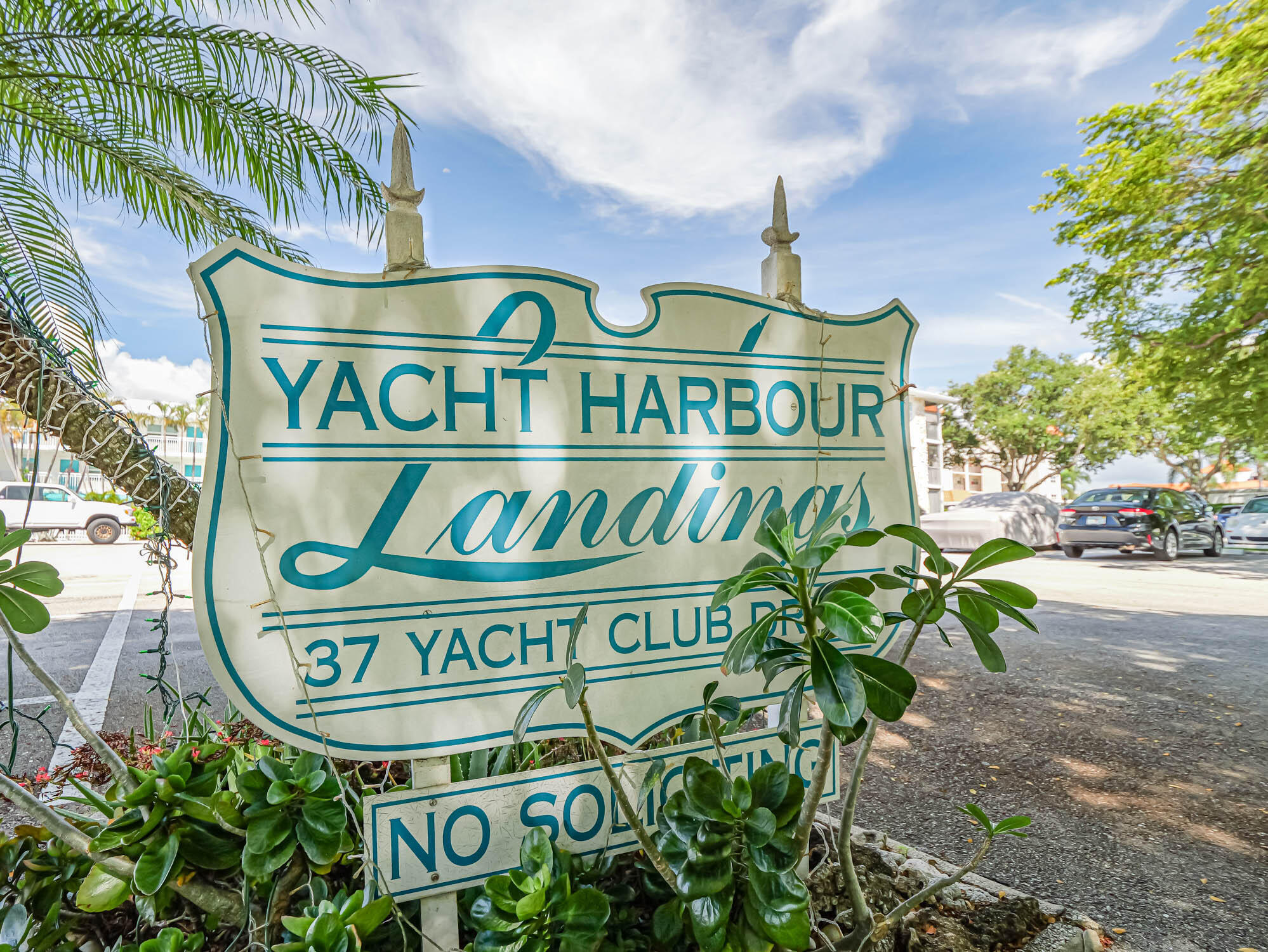 YACHT HARBOUR LANDINGS CONDO - Residential Lease