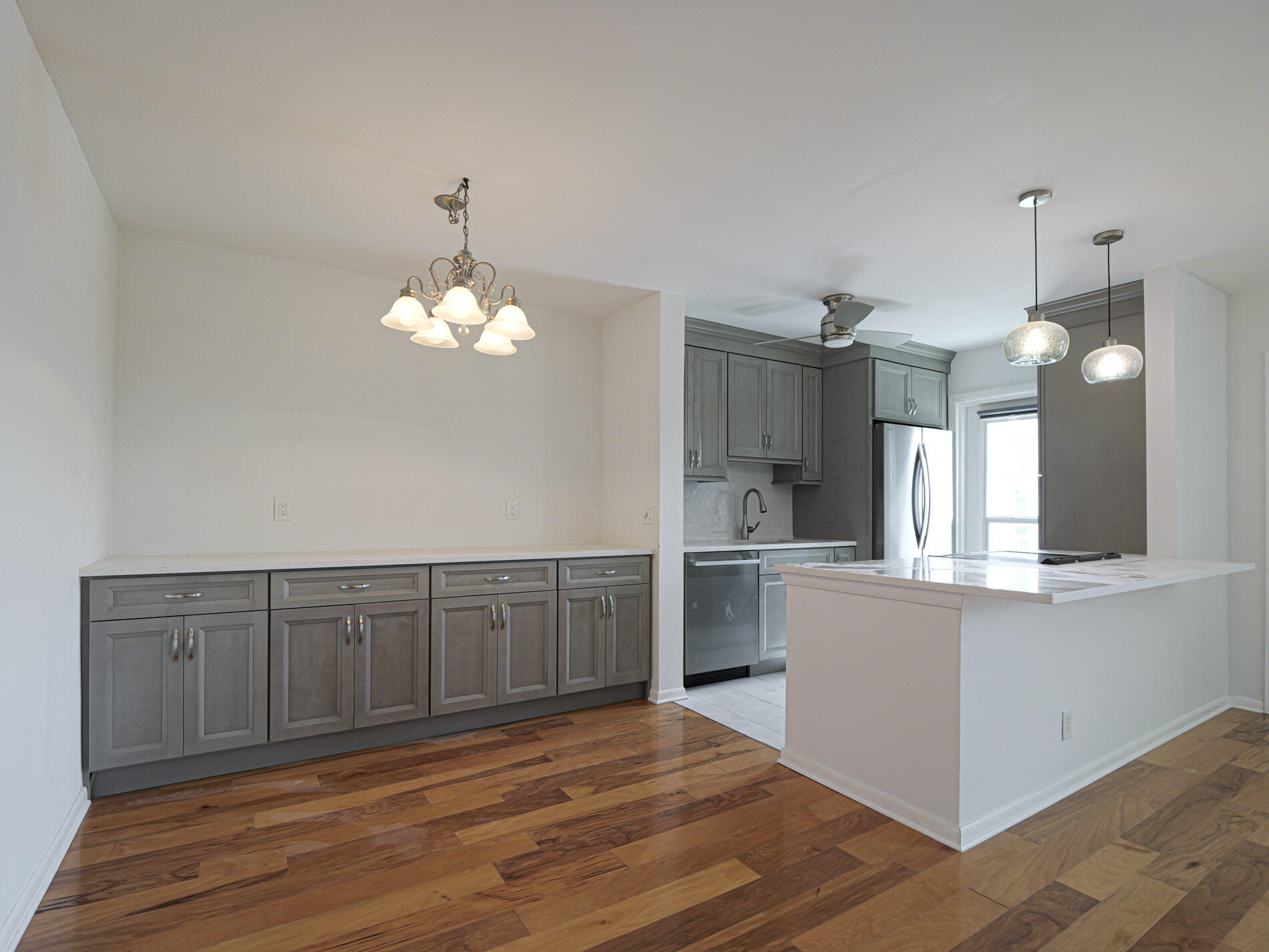 YACHT HARBOUR LANDINGS CONDO - Residential Lease