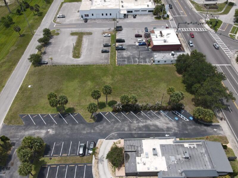 PINEWOOD SUBDIVISION - Land