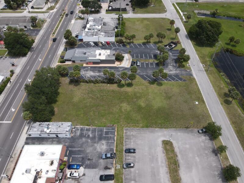 PINEWOOD SUBDIVISION - Land