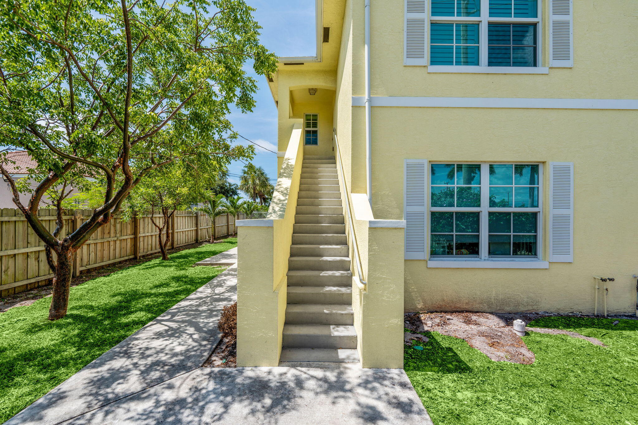 RIVIERA IN PB 2 - Residential Lease