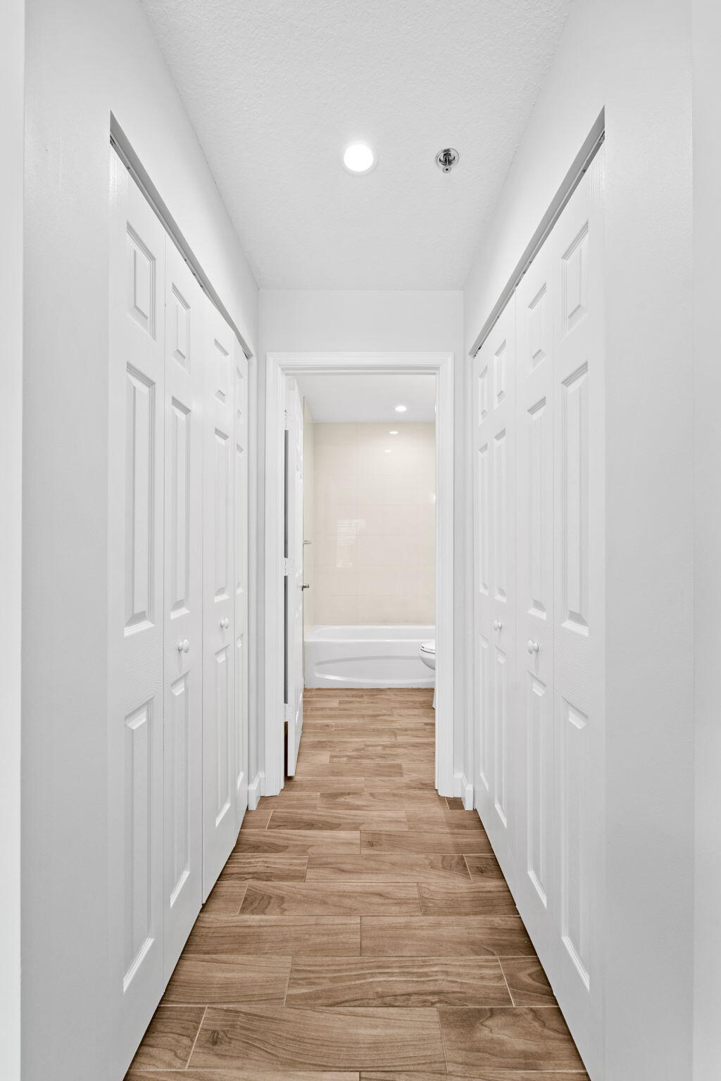 RIVIERA IN PB 2 - Residential Lease