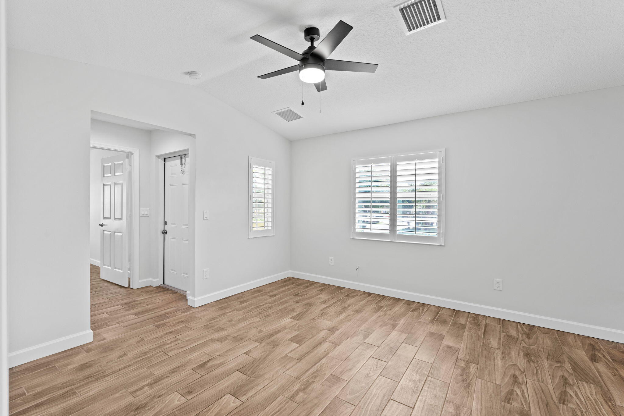 RIVIERA IN PB 2 - Residential Lease