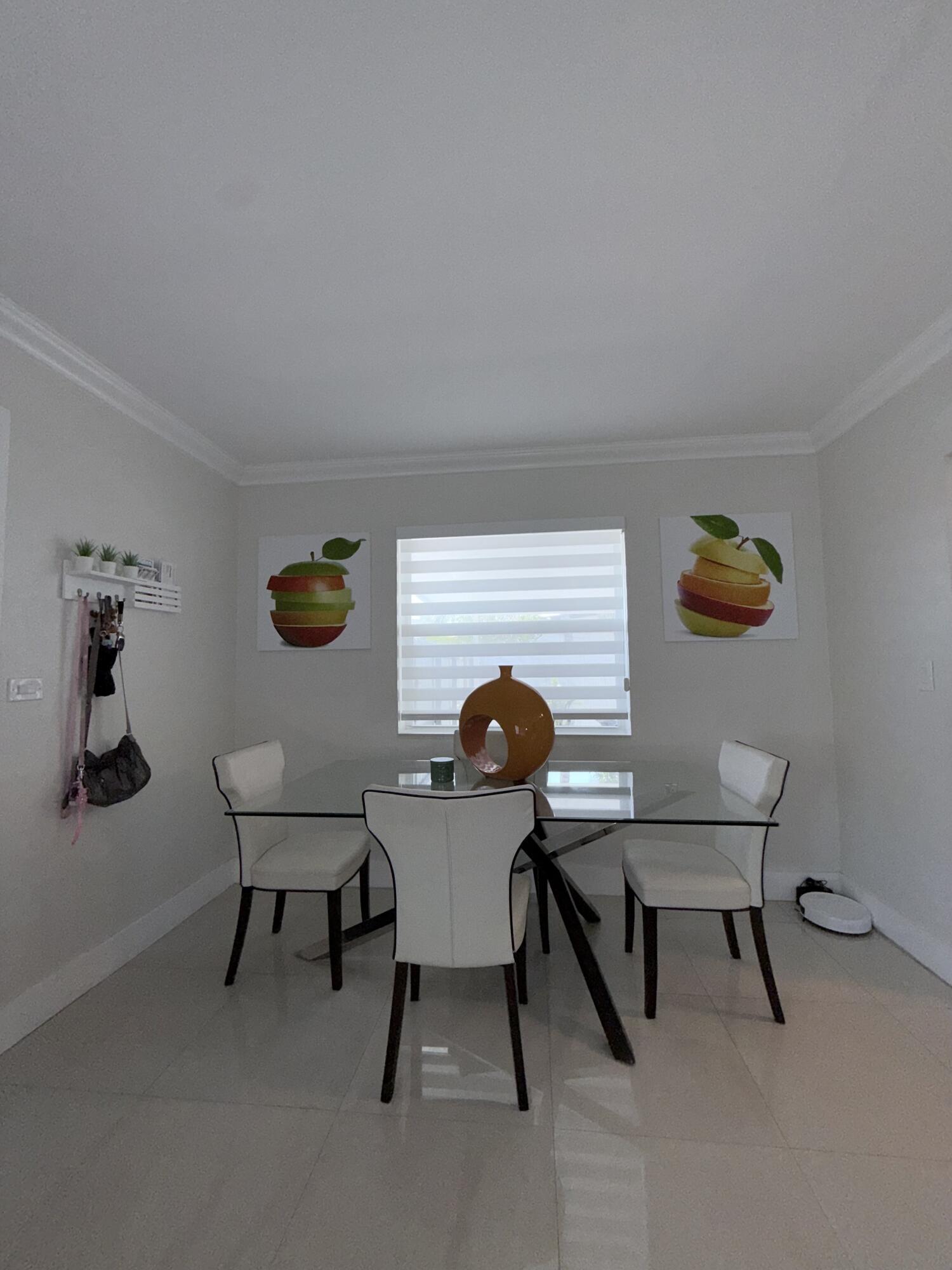ASCOT PARK - Residential Lease
