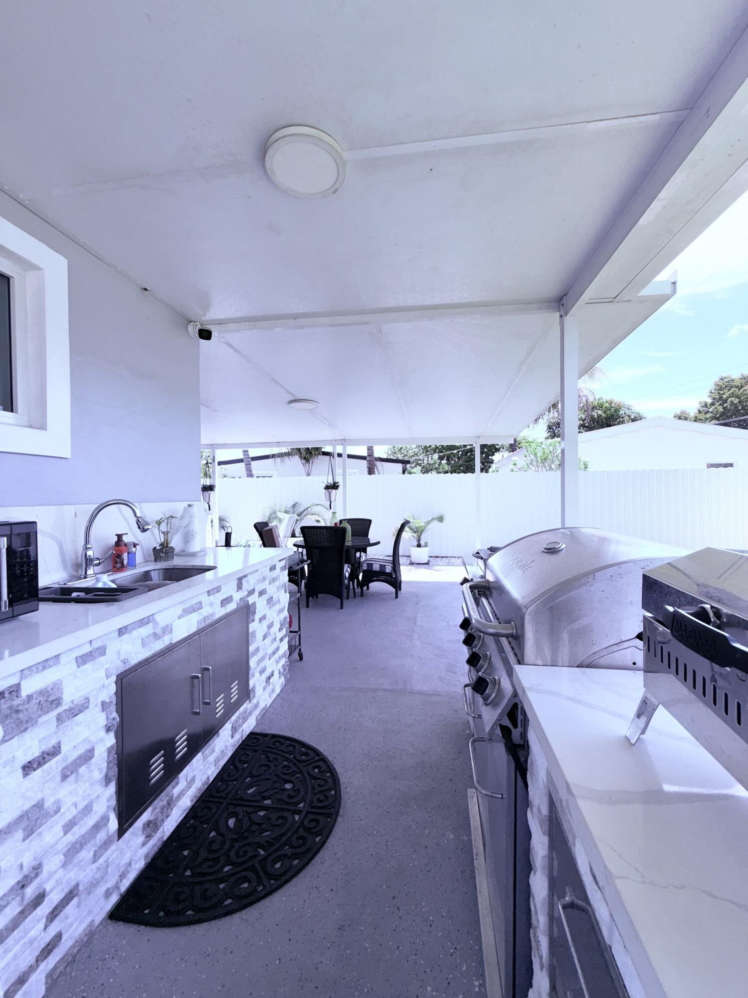 ASCOT PARK - Residential Lease