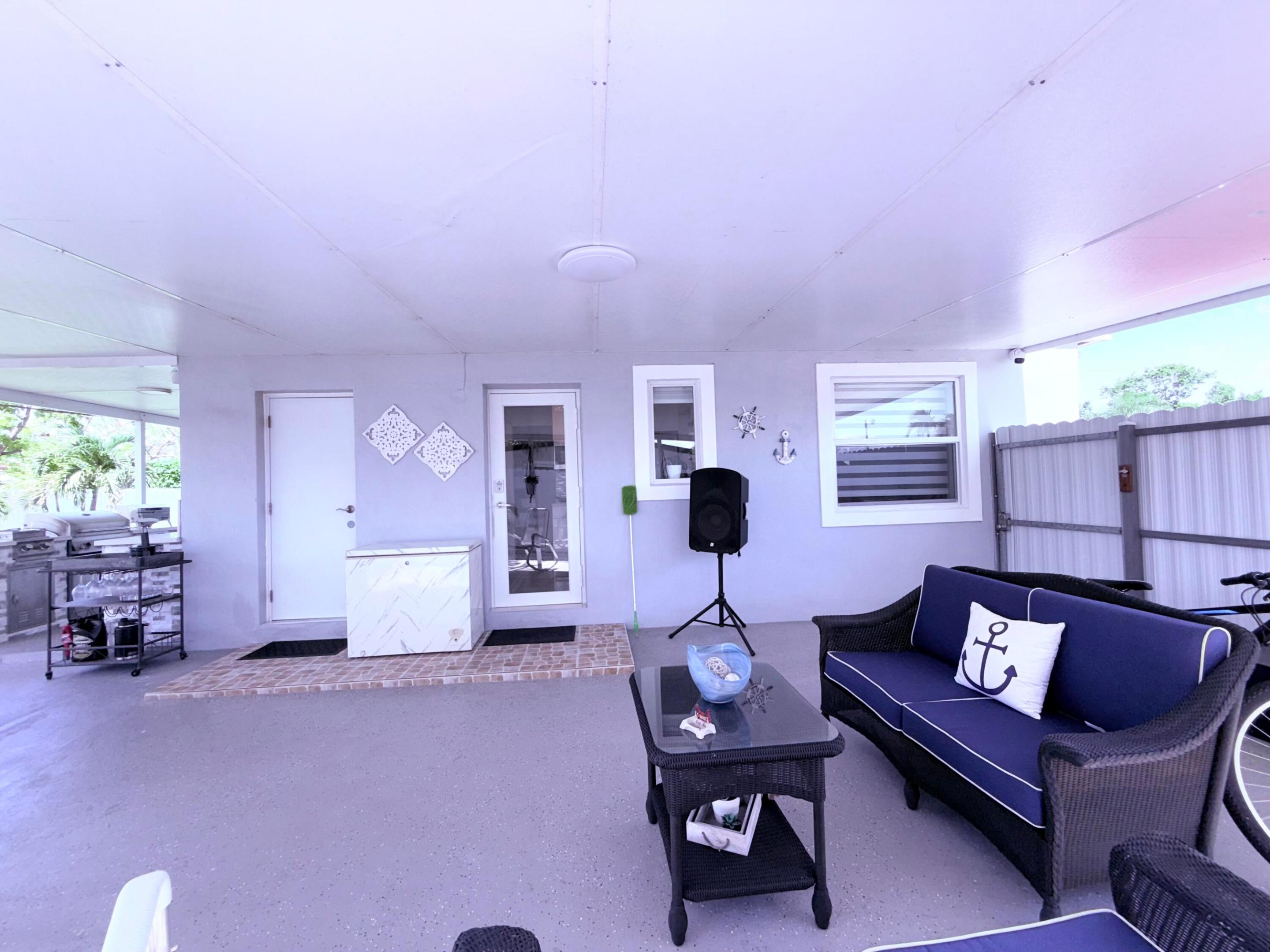 ASCOT PARK - Residential Lease