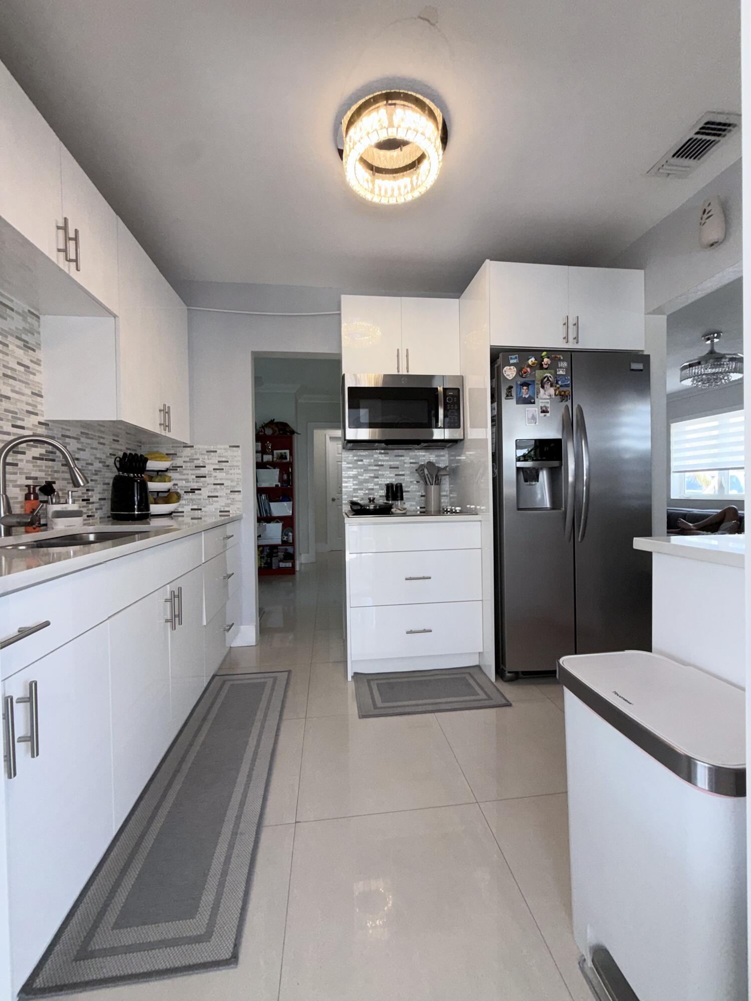 ASCOT PARK - Residential Lease