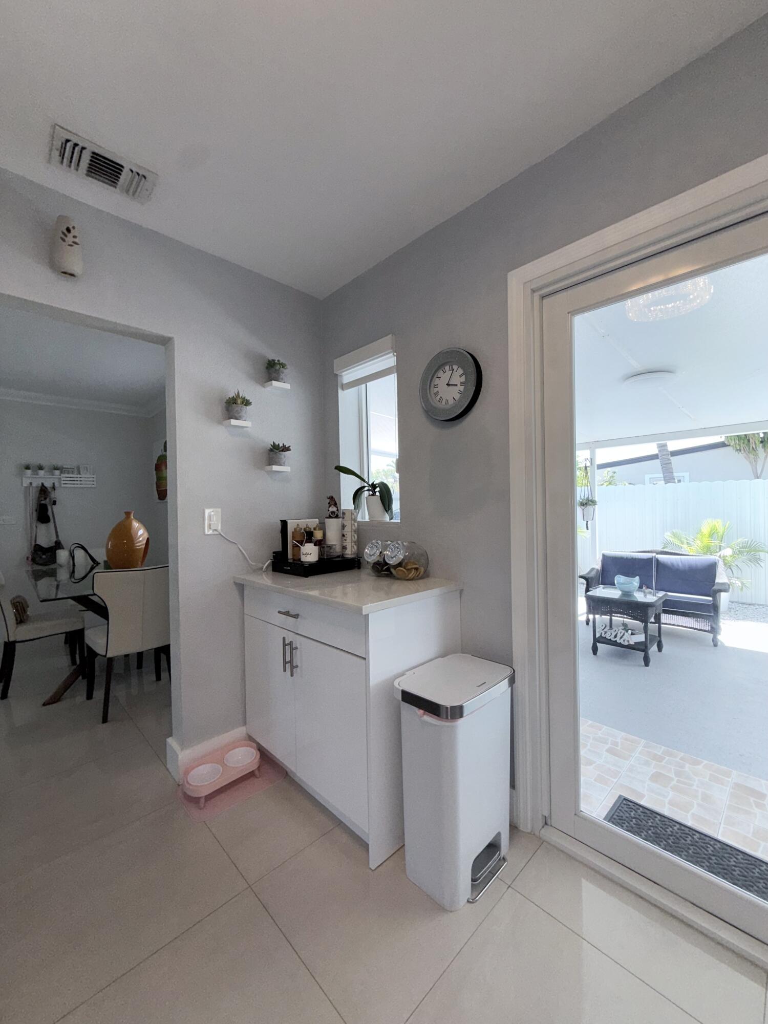 ASCOT PARK - Residential Lease
