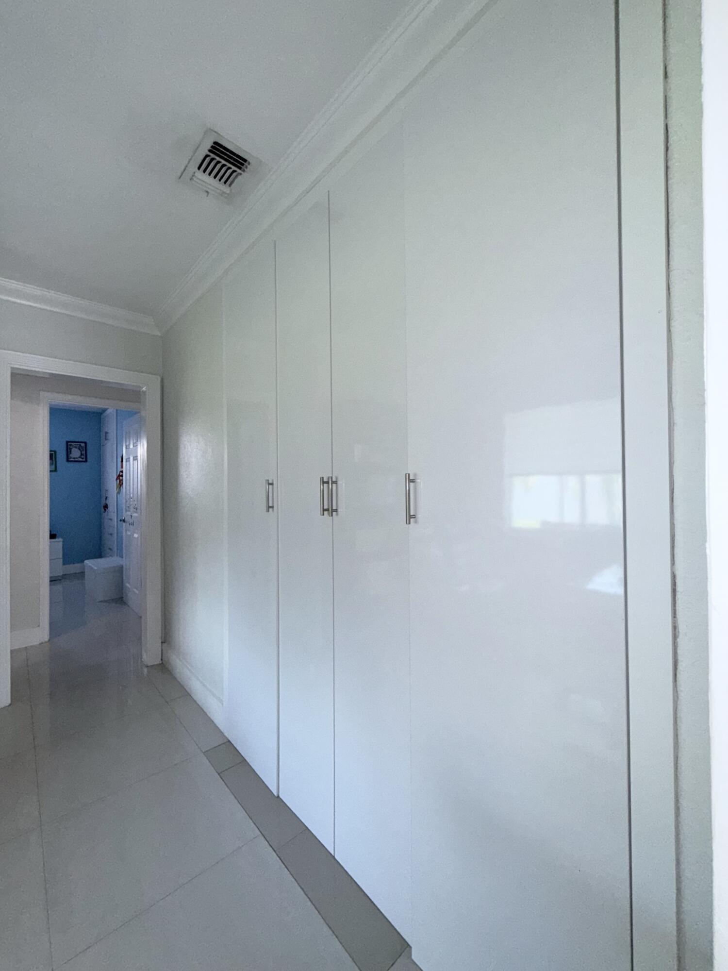ASCOT PARK - Residential Lease