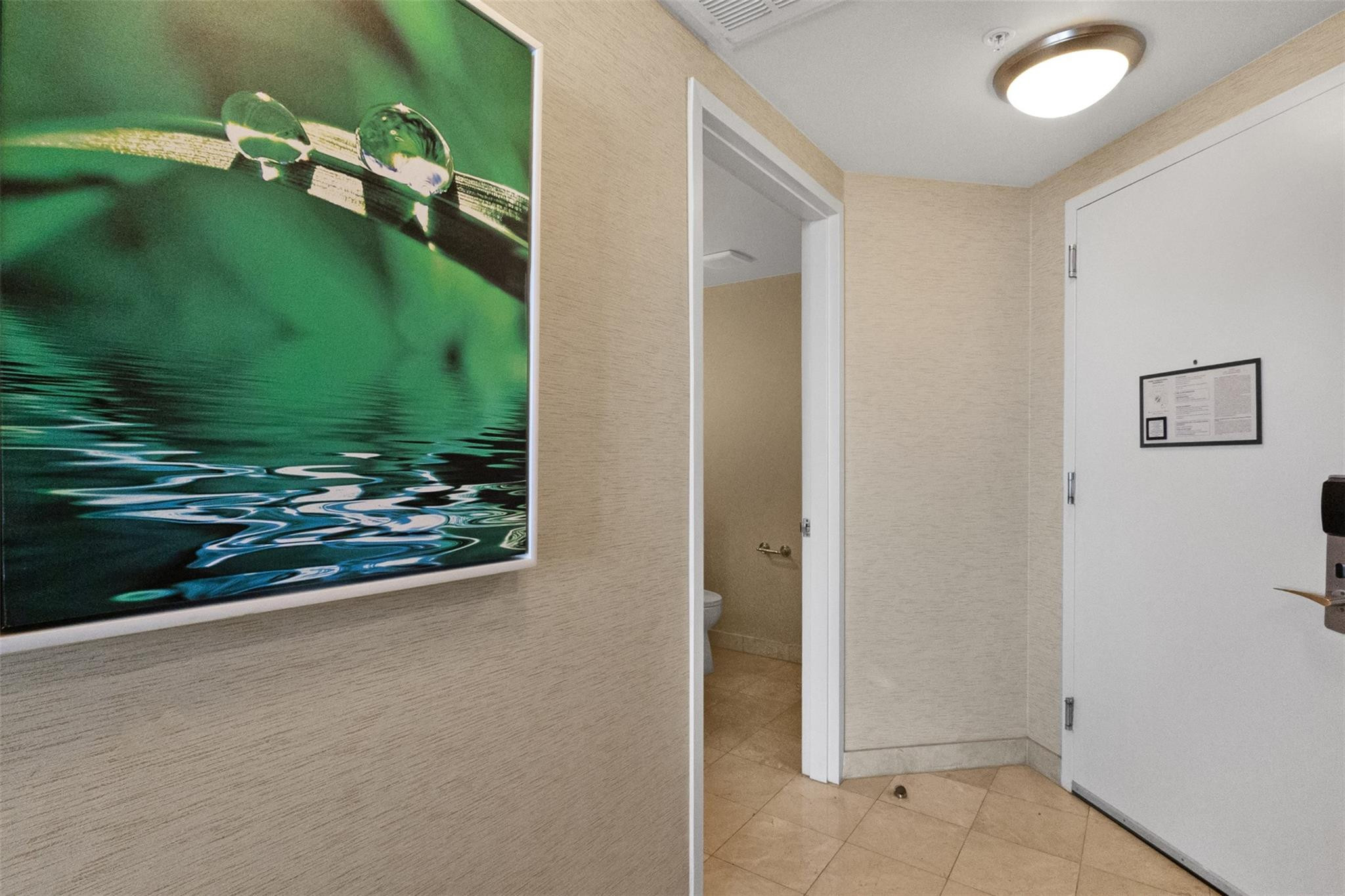 TRUMP INTERNATIONAL SONESTA - Residential
