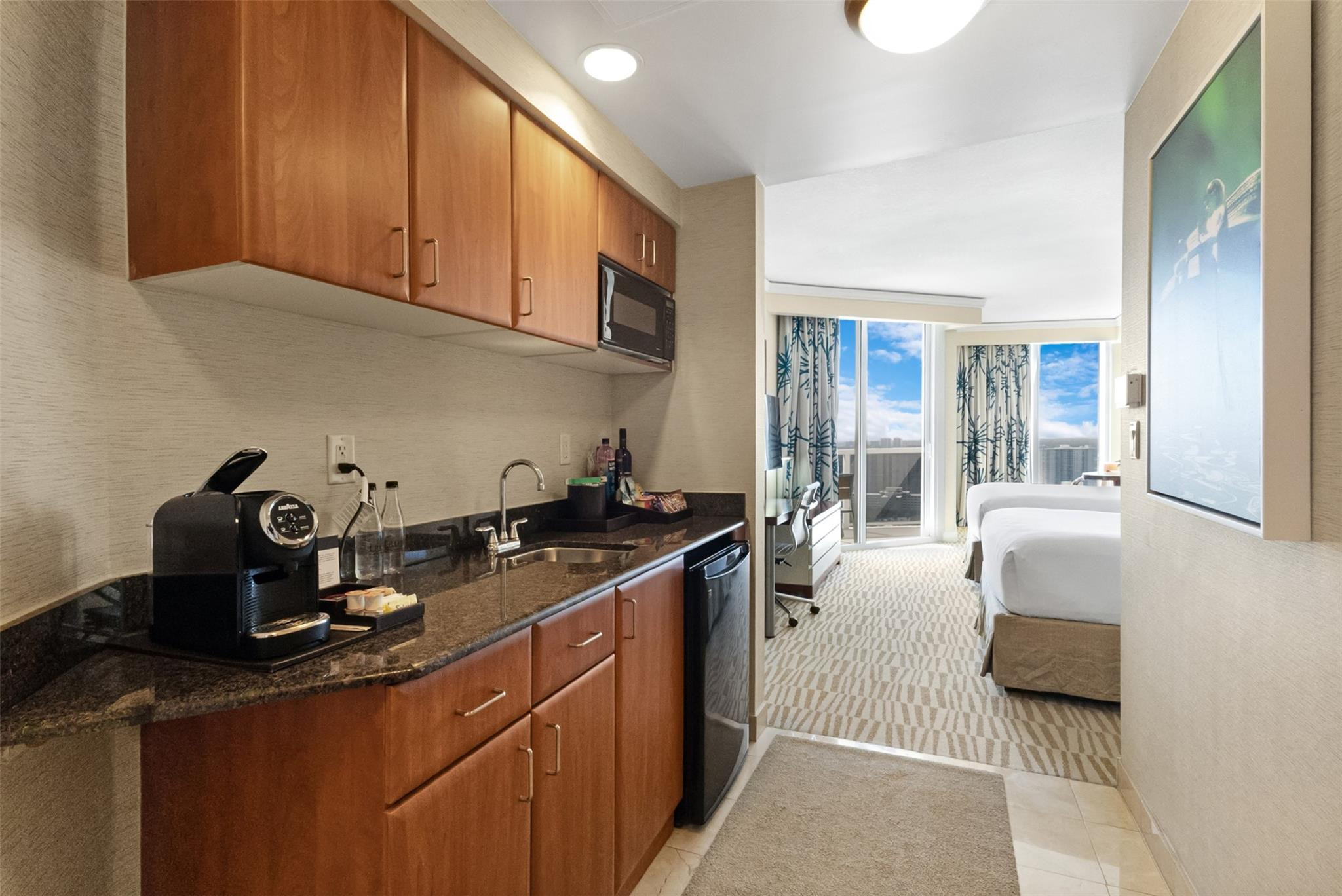 TRUMP INTERNATIONAL SONESTA - Residential
