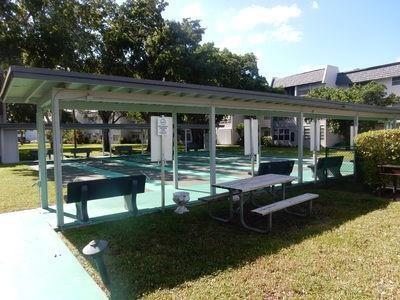 Oriole and tennis club 1 - Residential
