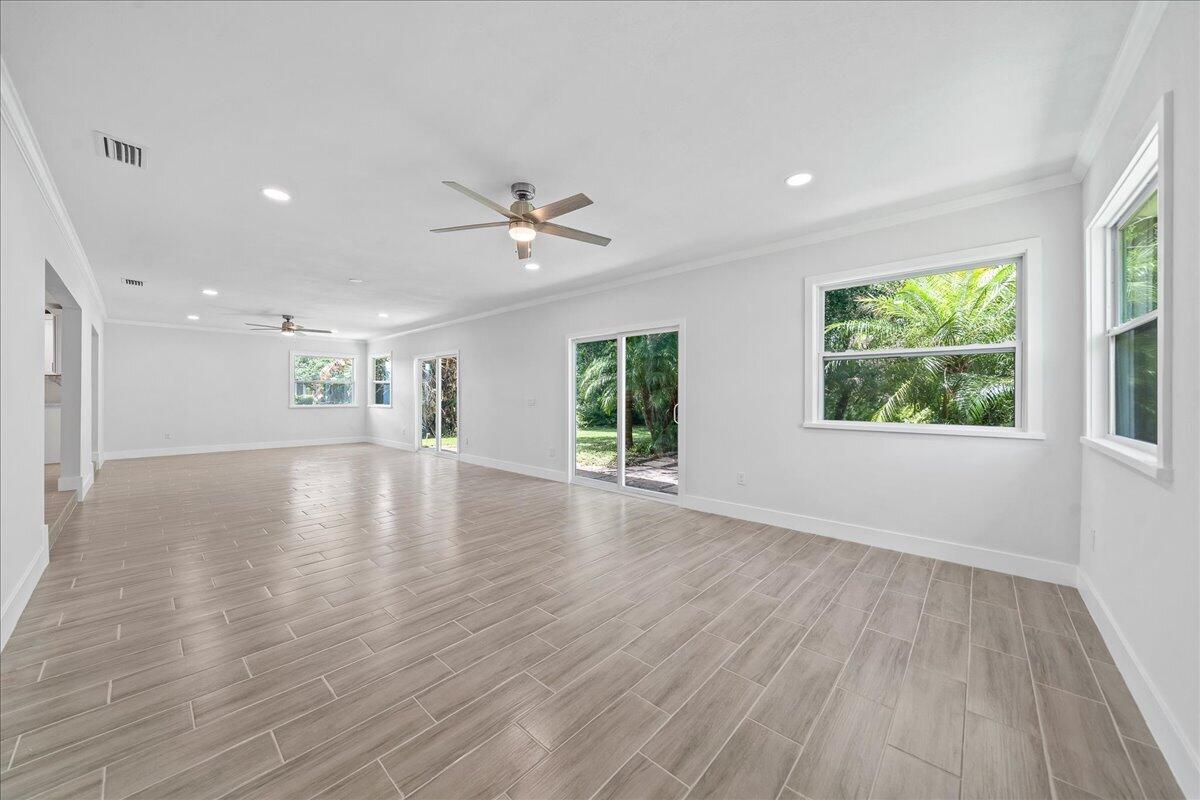 SEBASTIAN HIGHLANDS UNIT 17 - Residential