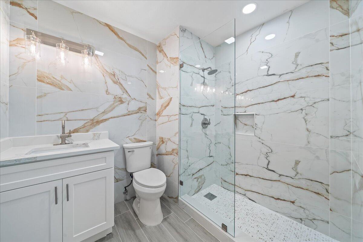 SEBASTIAN HIGHLANDS UNIT 17 - Residential