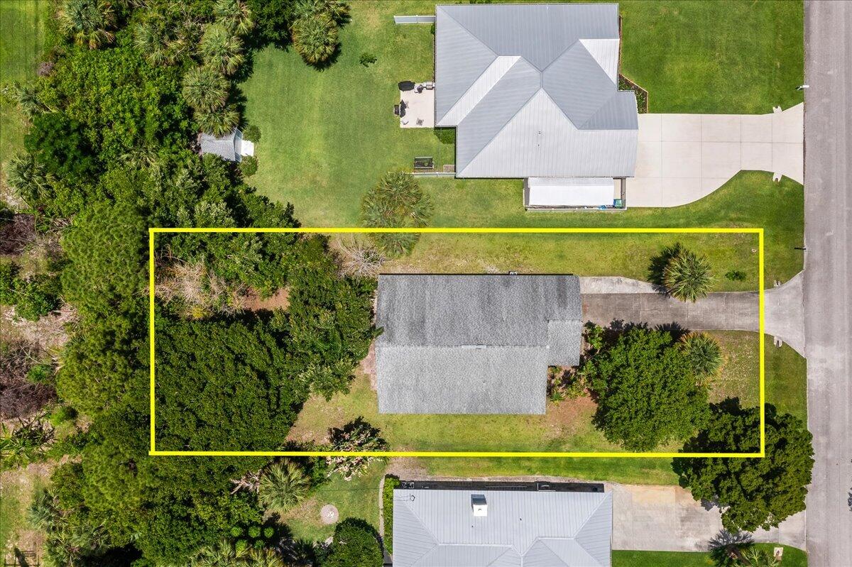 SEBASTIAN HIGHLANDS UNIT 17 - Residential