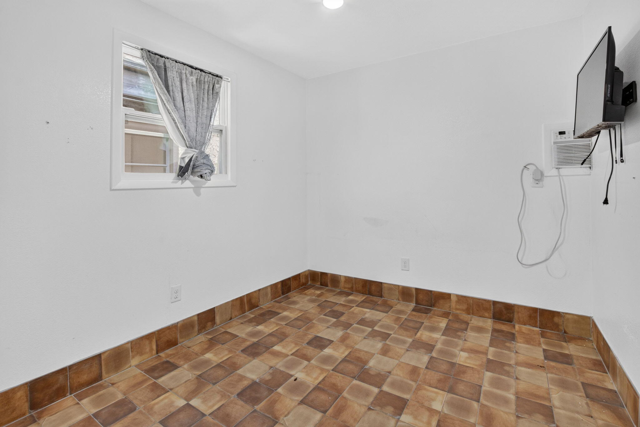 DELL PARK - Residential