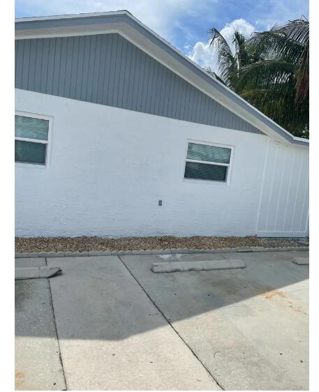 LANTANA PLAZA - Residential Income