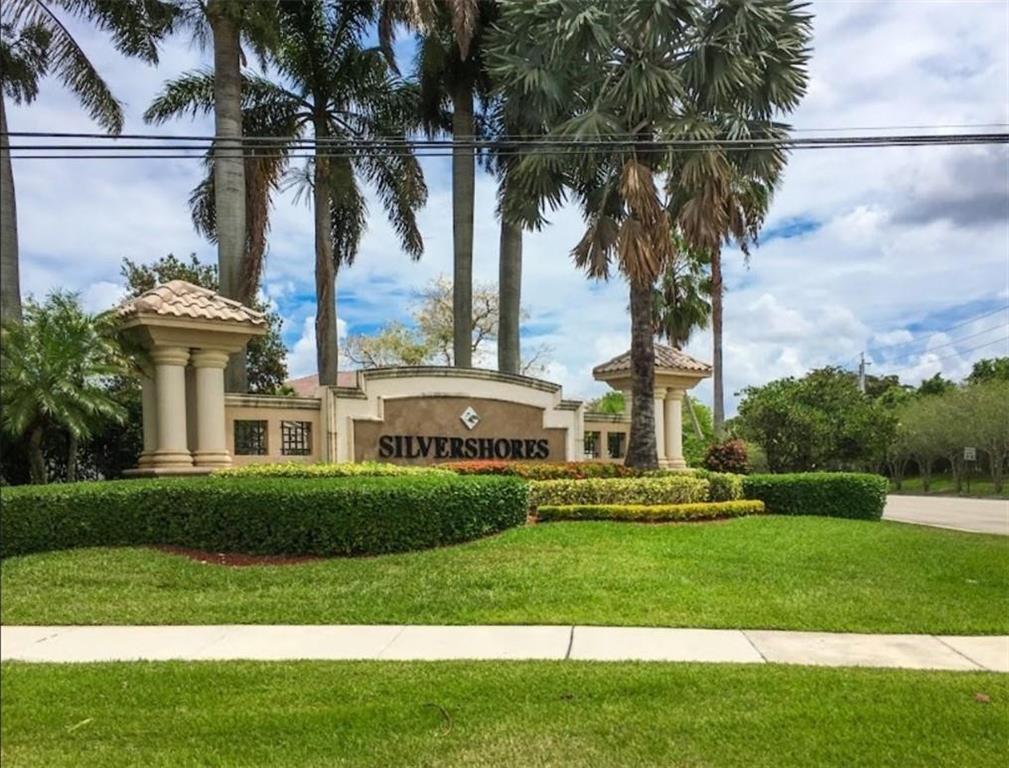 SILVER SHORES (PARCELS H THRU I) - Residential