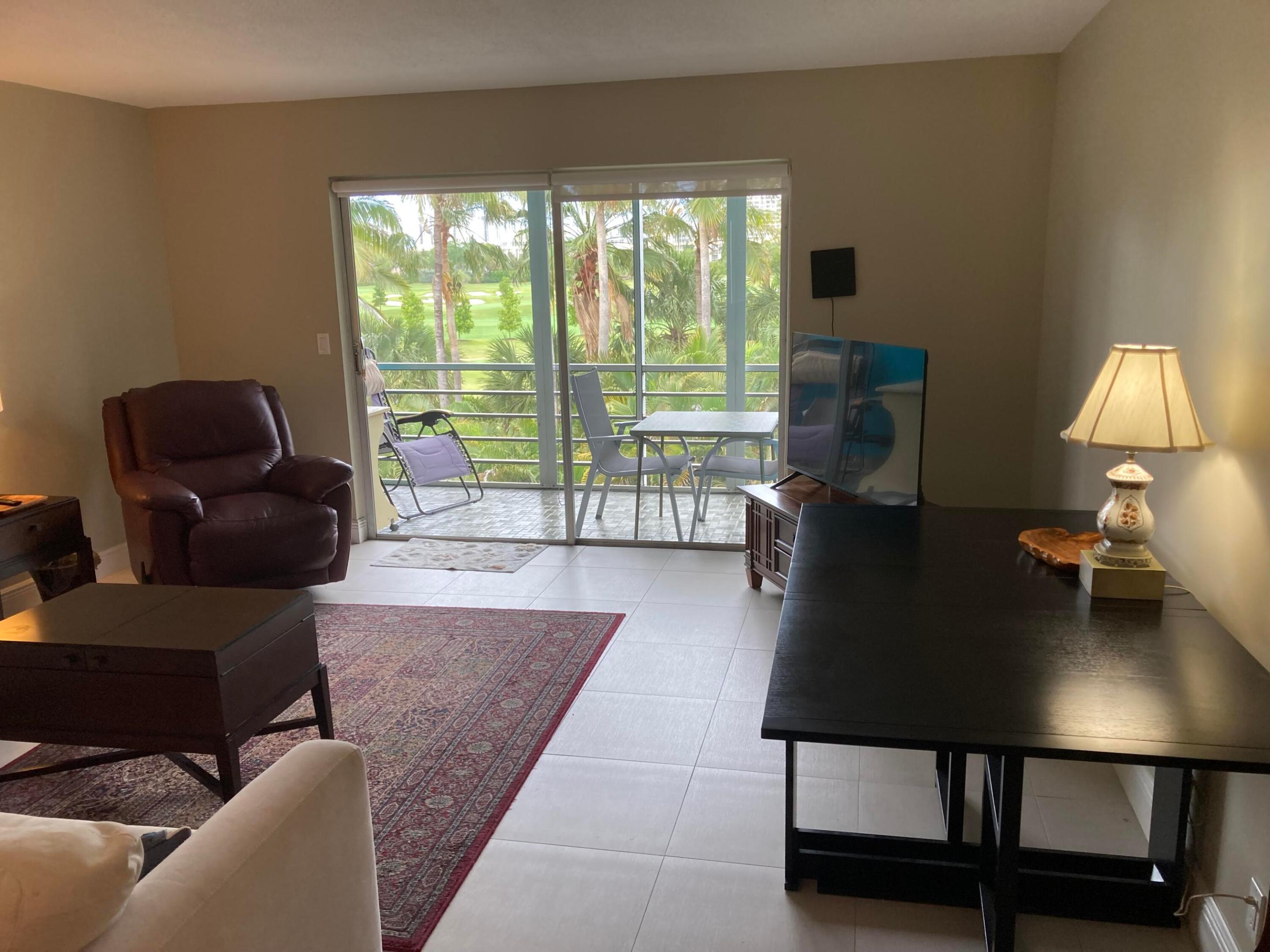 FAIRWAYS CO-OP - Residential