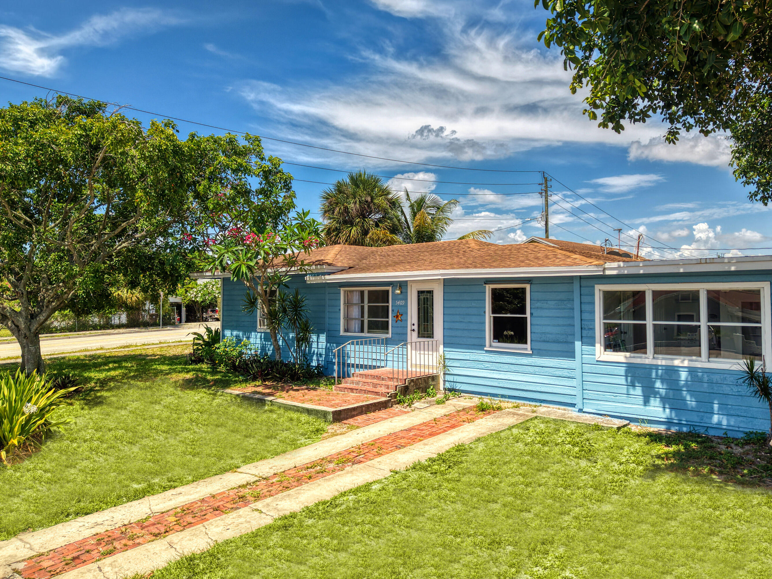 El Monte Park - Residential