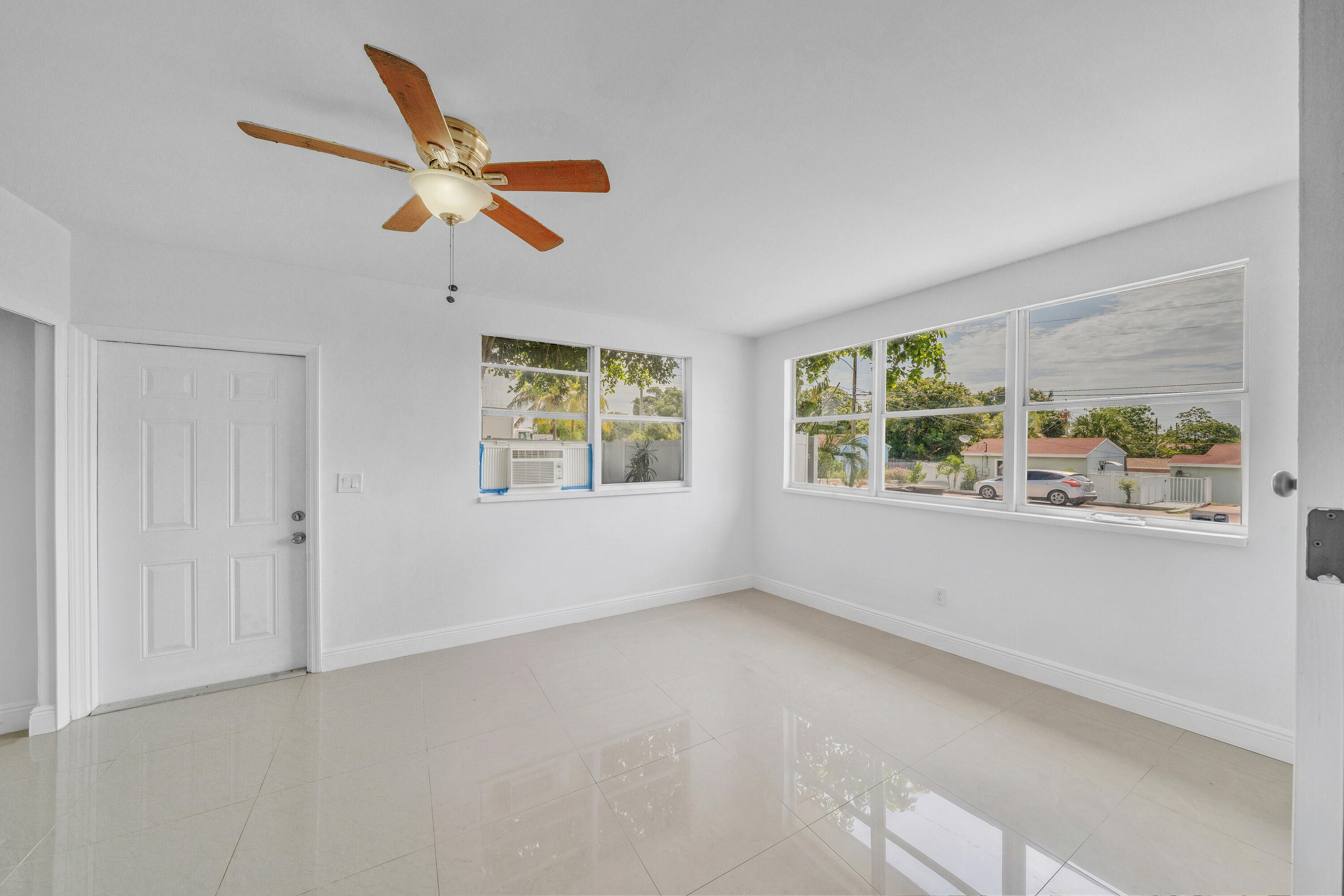 El Monte Park - Residential