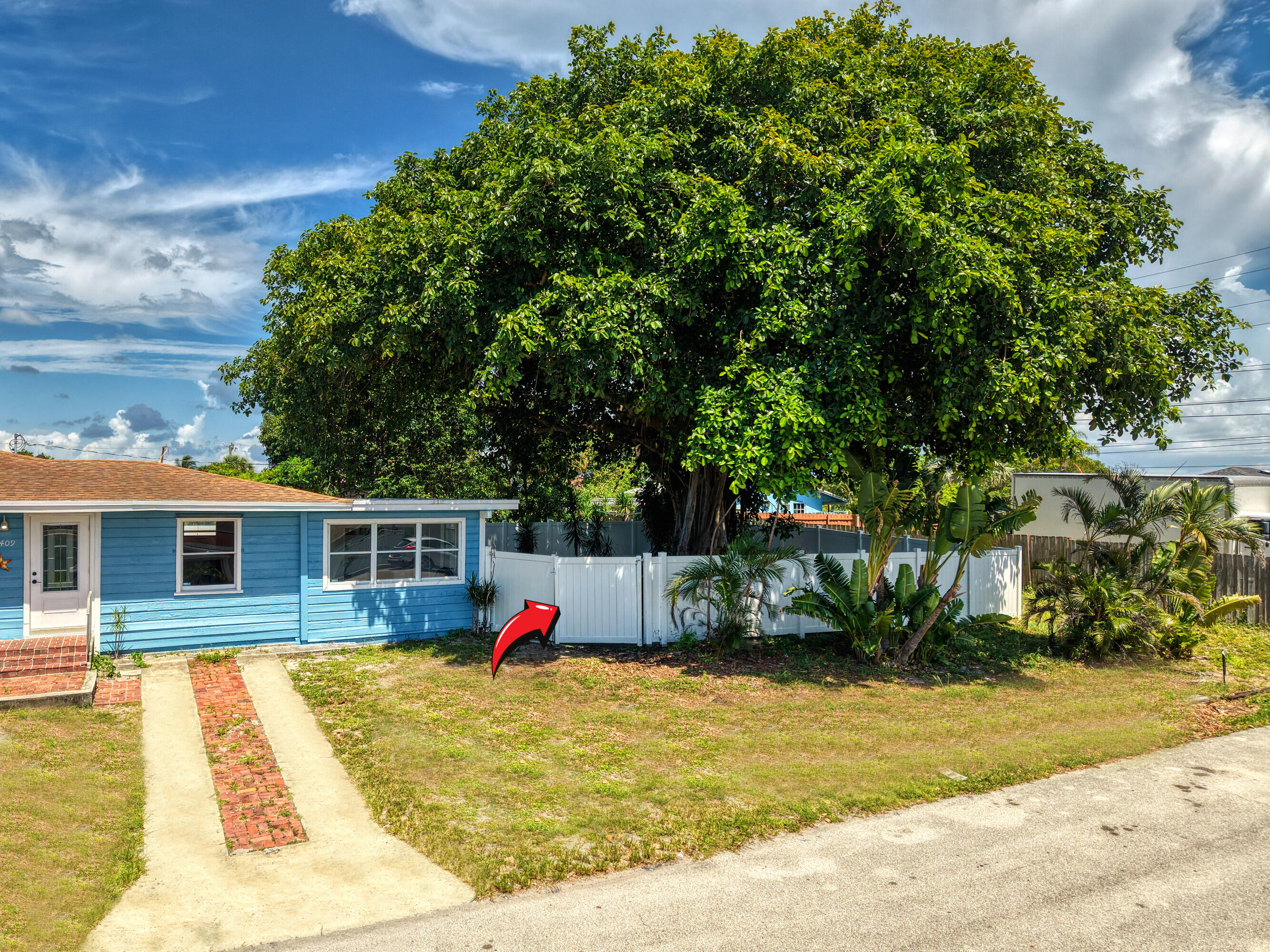 El Monte Park - Residential