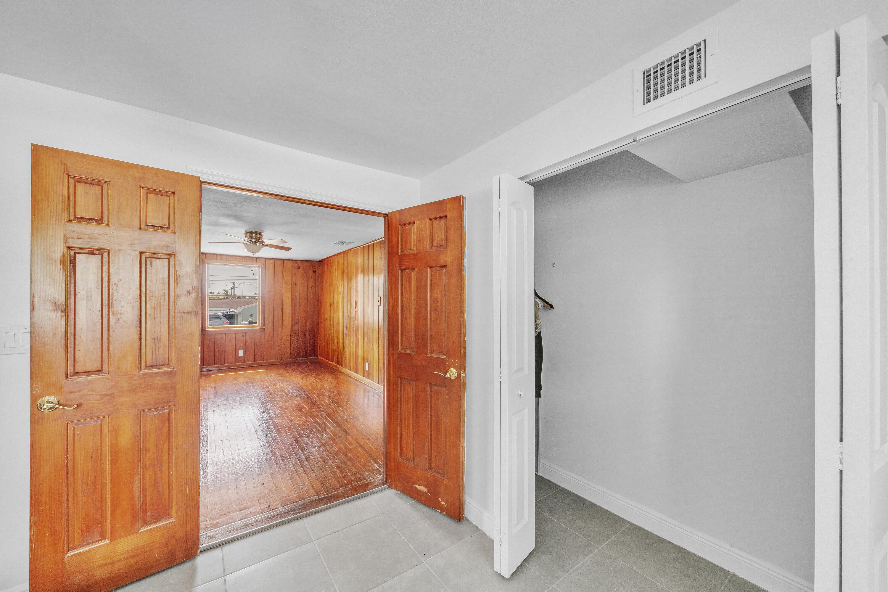 El Monte Park - Residential