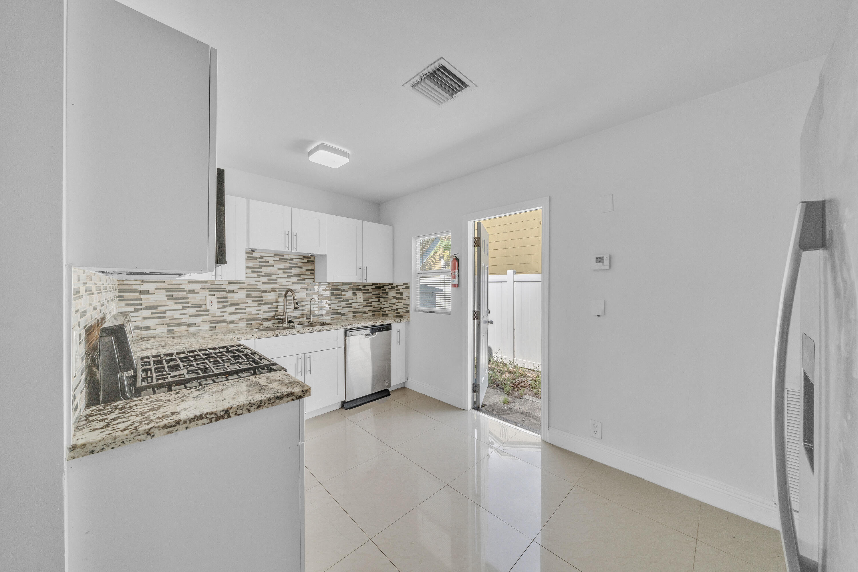 El Monte Park - Residential