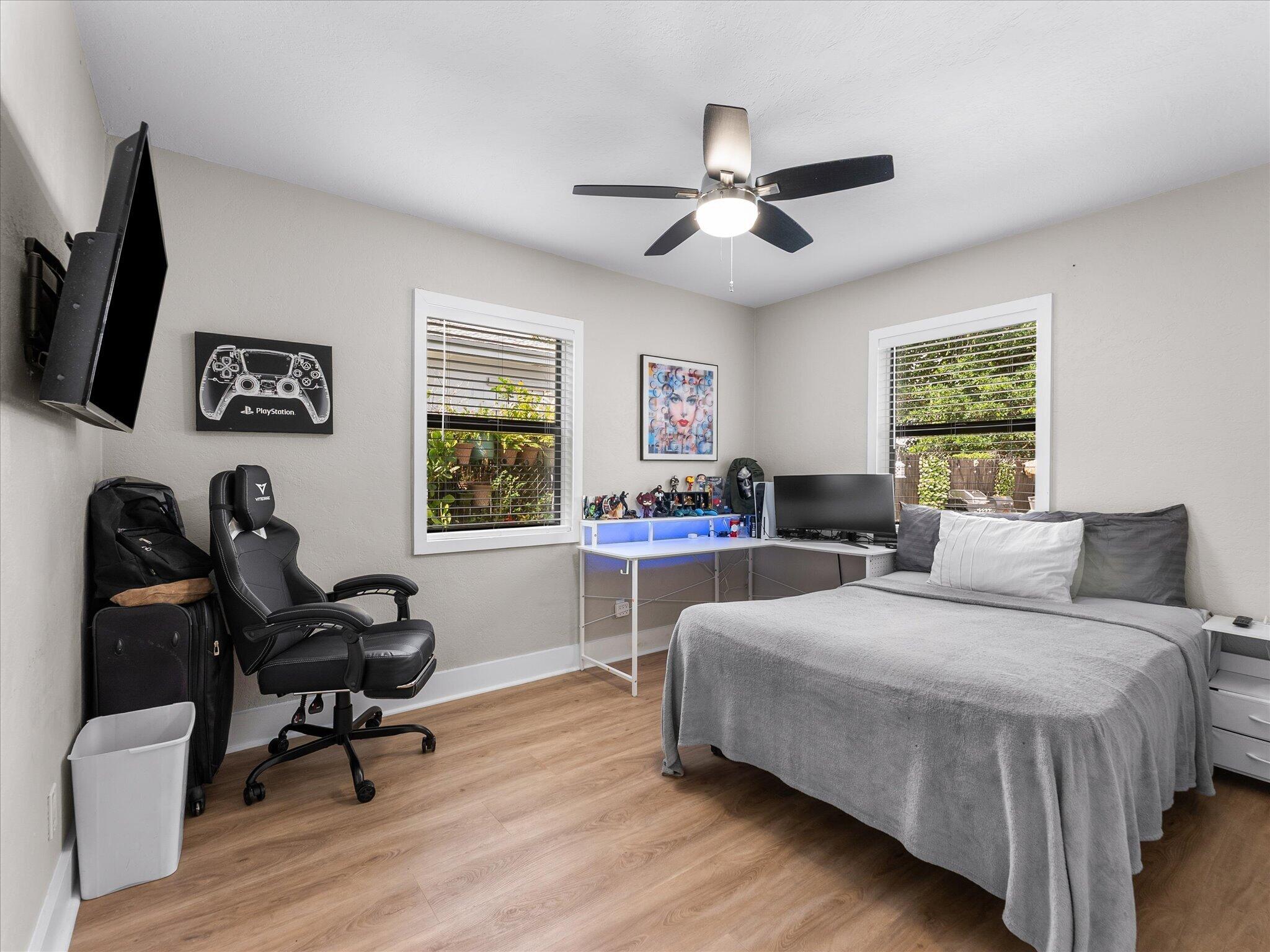 LAKE WORTH TOWN OF - Residential Income