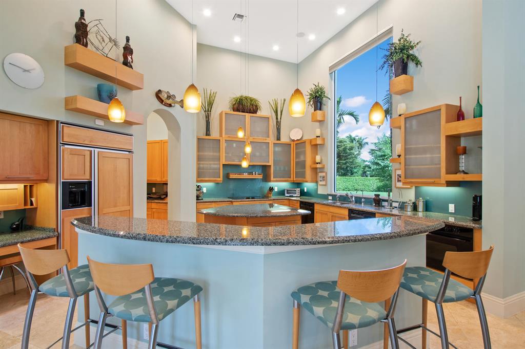 EQUESTRIAN CLUB ESTATES 1 - Residential