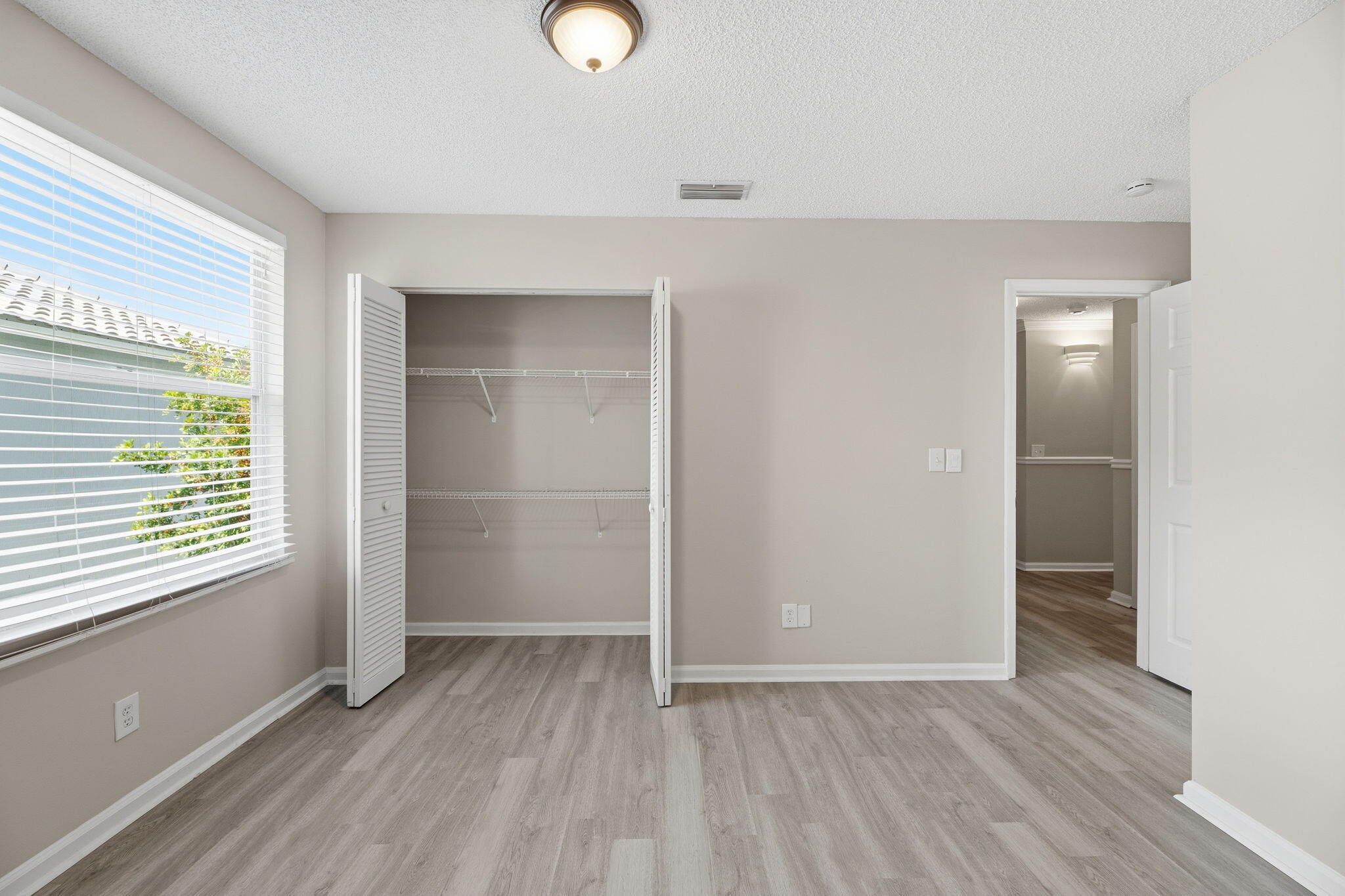 WINSTON PARK SECTION TWO-A - Residential