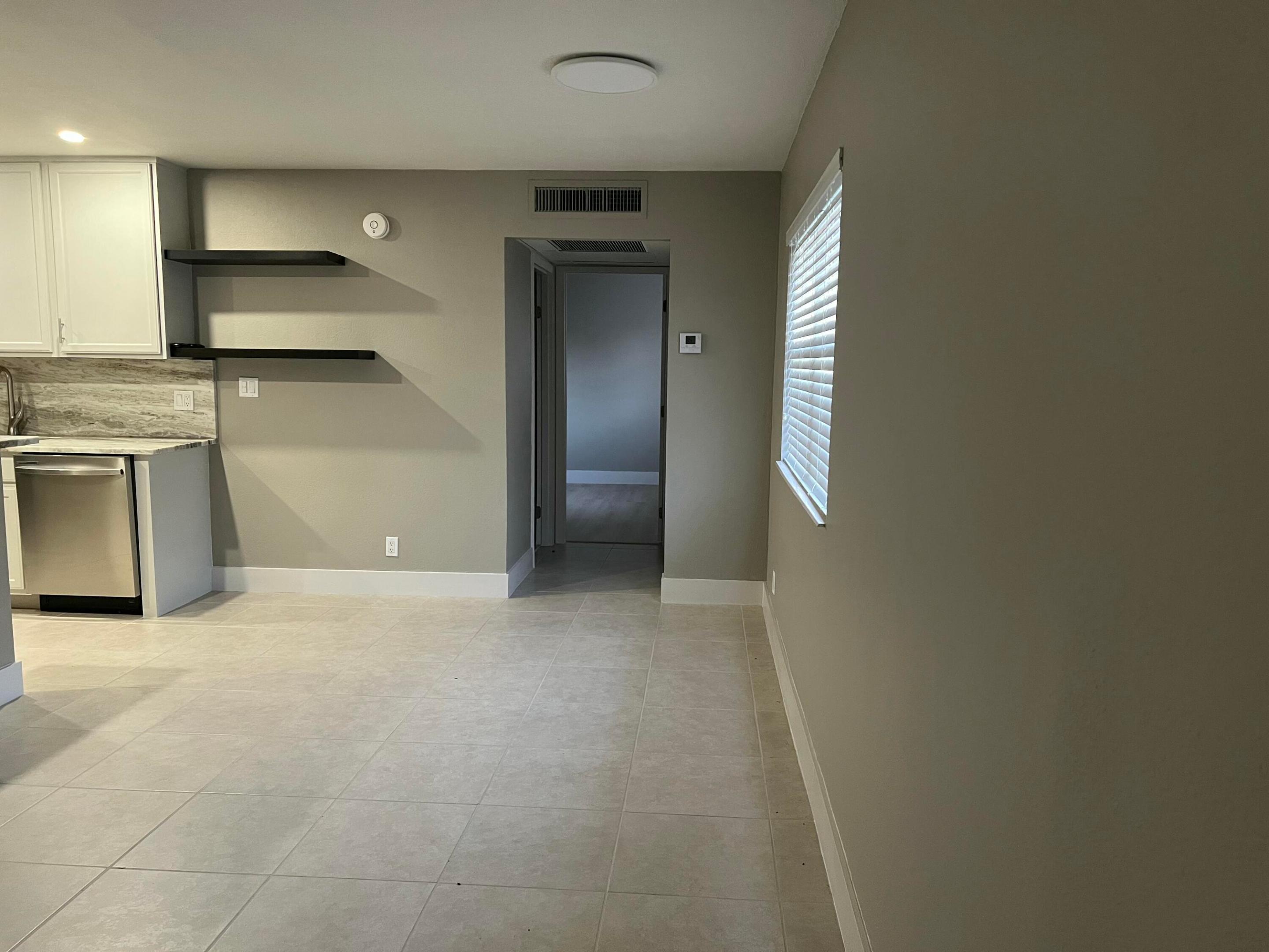 KINGS POINT FLANDERS CONDOS - Residential