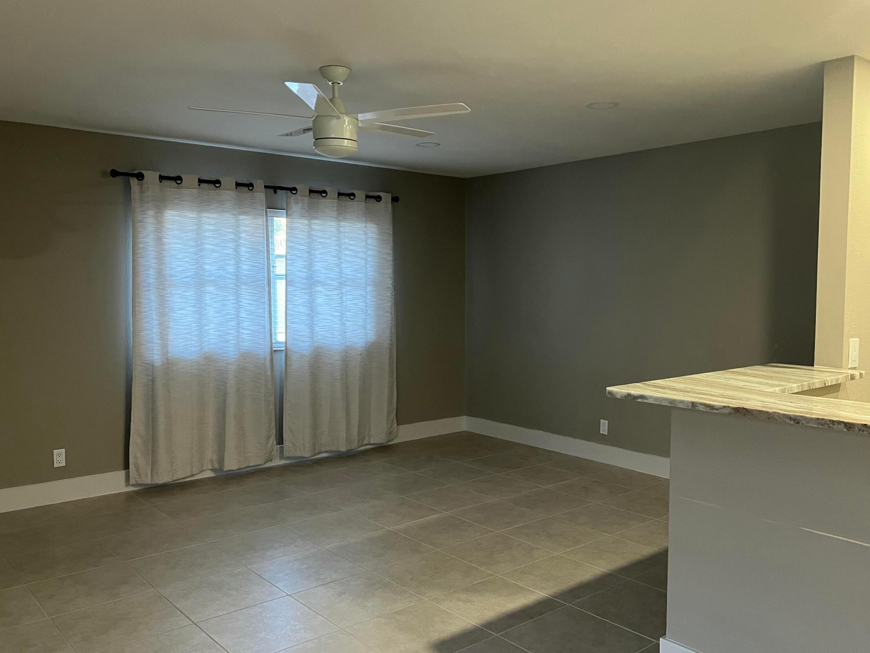 KINGS POINT FLANDERS CONDOS - Residential