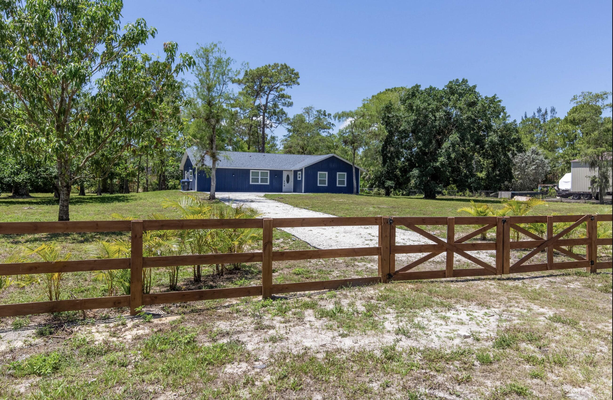 The Acreage - Residential