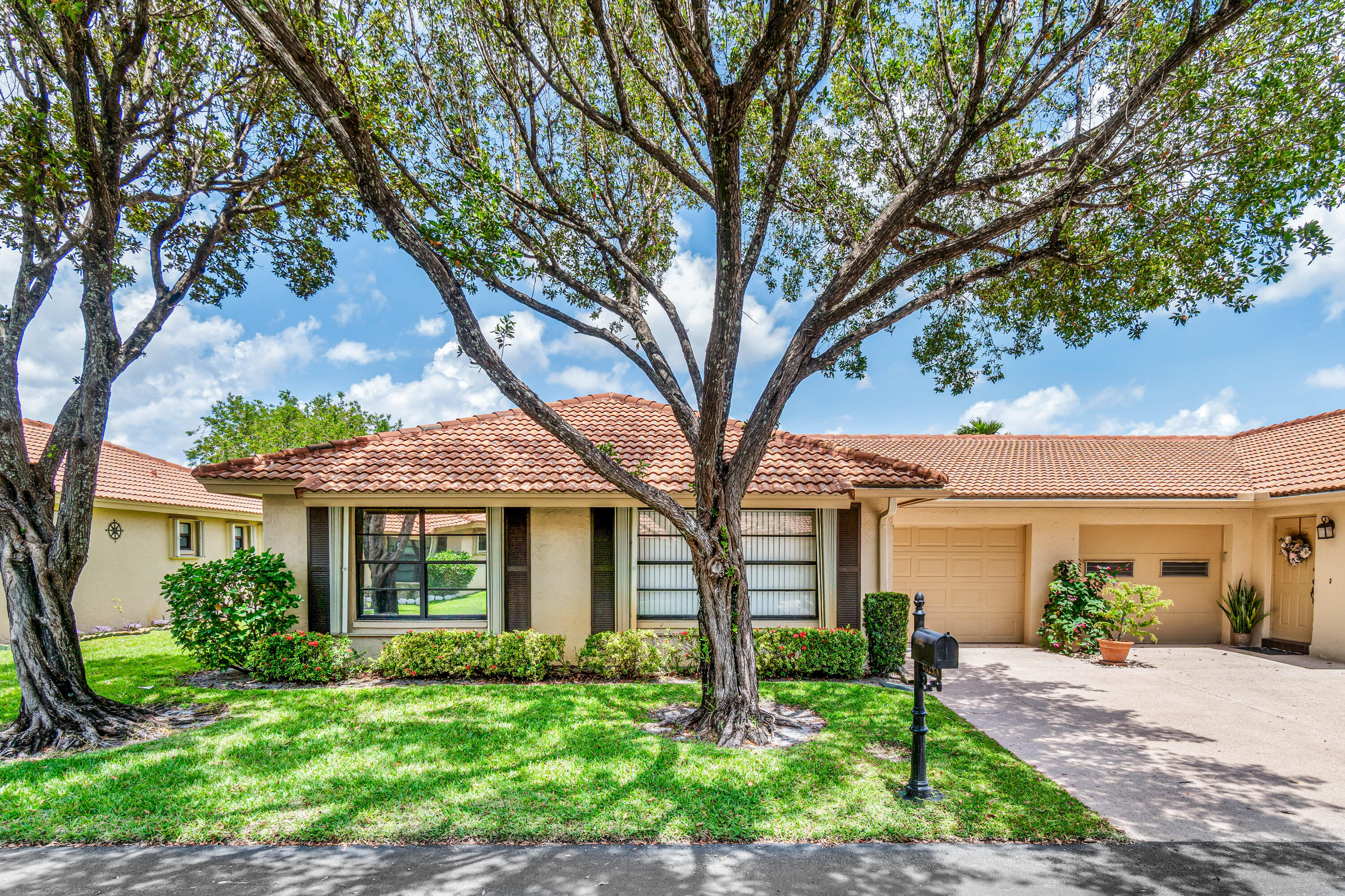 BENT TREE VILLAS WEST CONDO - Residential