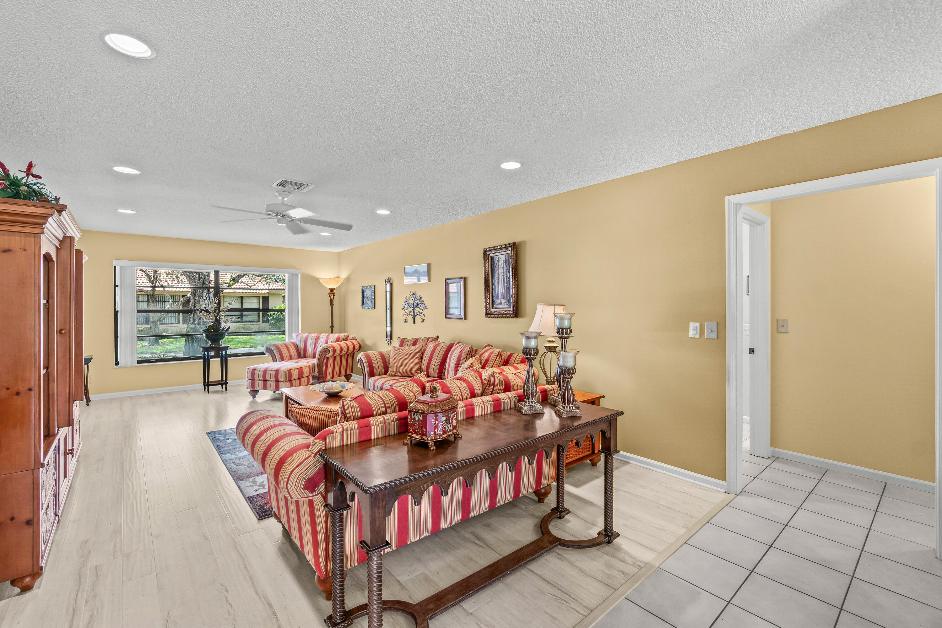 BENT TREE VILLAS WEST CONDO - Residential