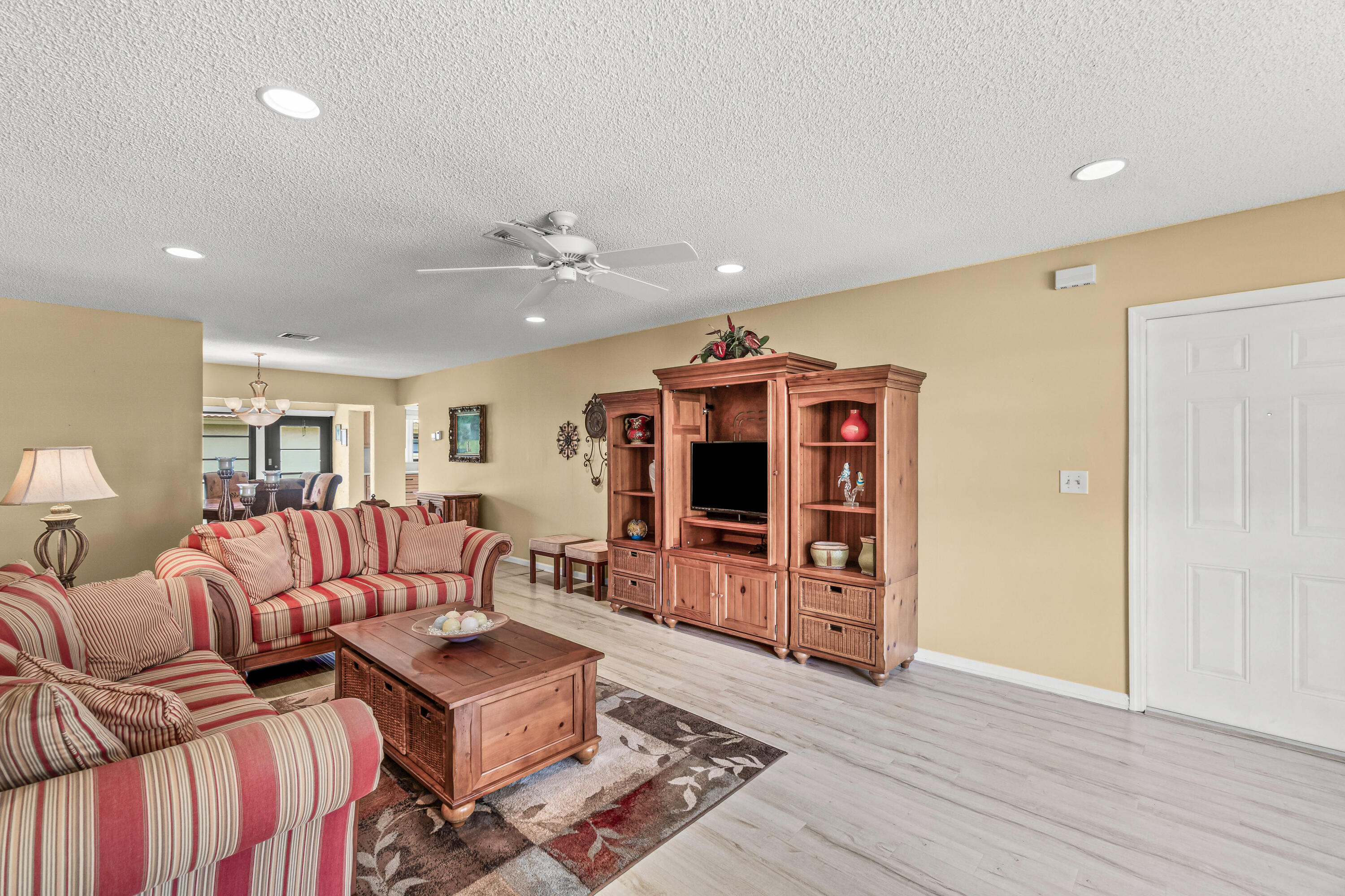 BENT TREE VILLAS WEST CONDO - Residential