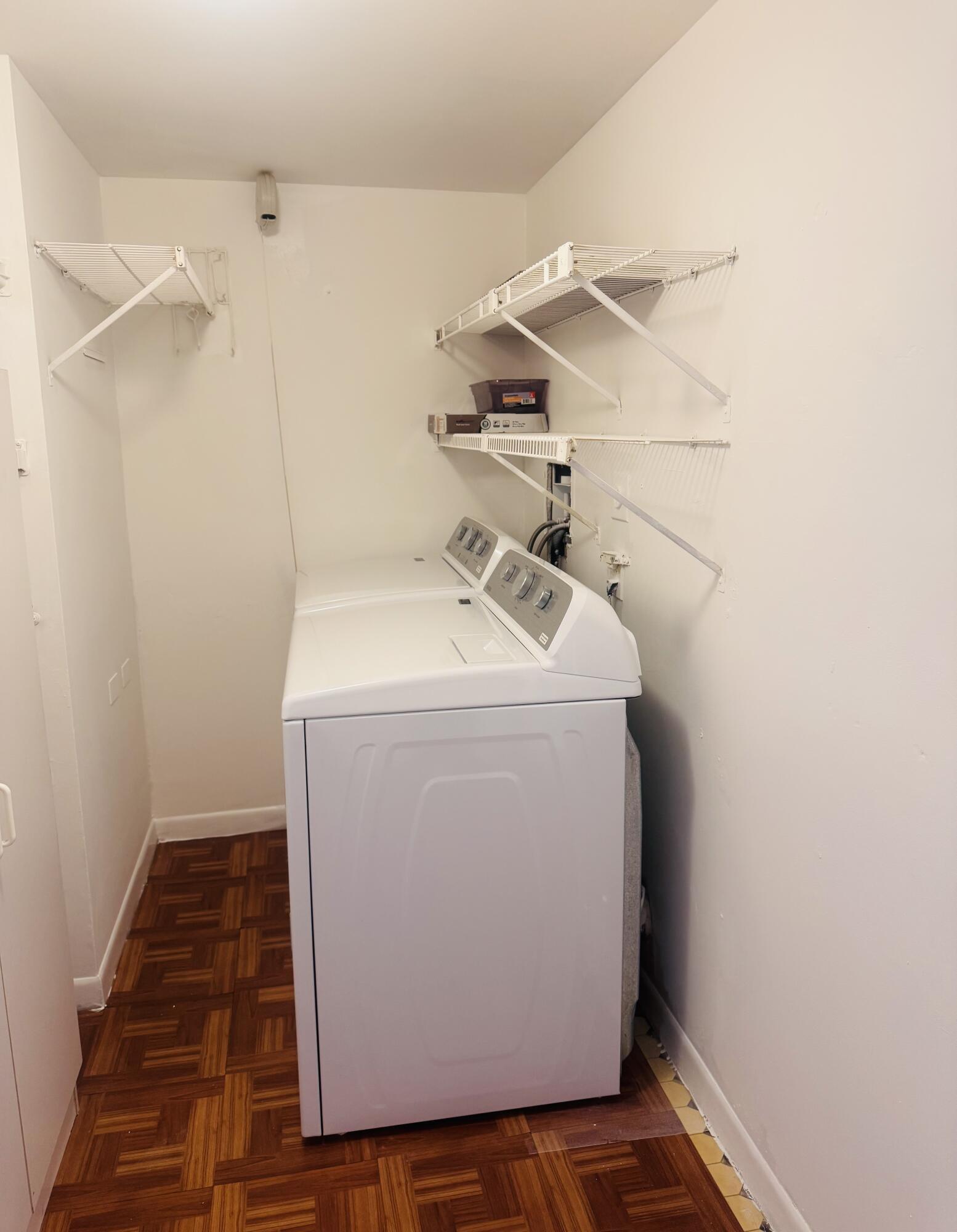 BARRINGTON AT POINCIANA CONDO - Residential