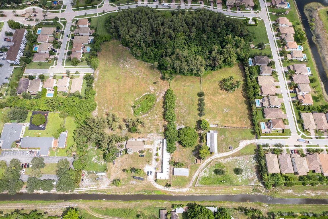 PALM BEACH FARMS CO PL NO 3 - Land