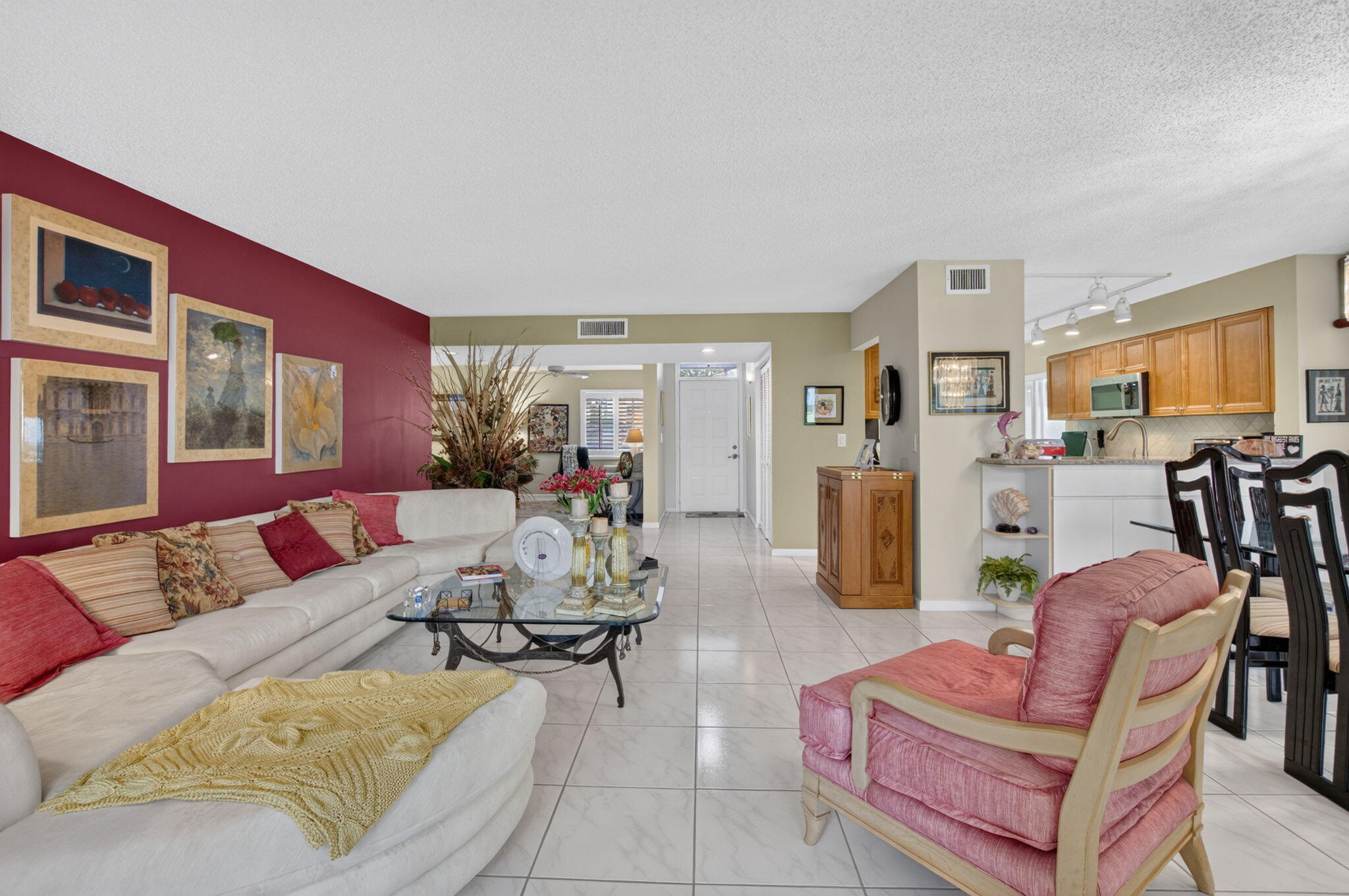 PALM ISLES I - Residential