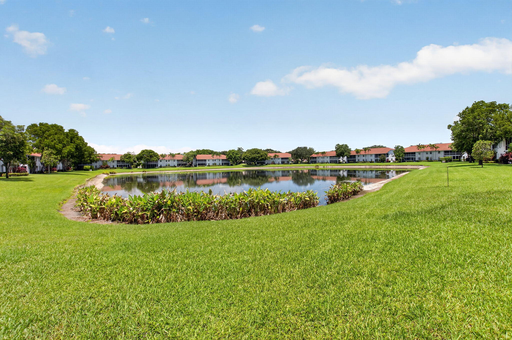 PALM ISLES I - Residential