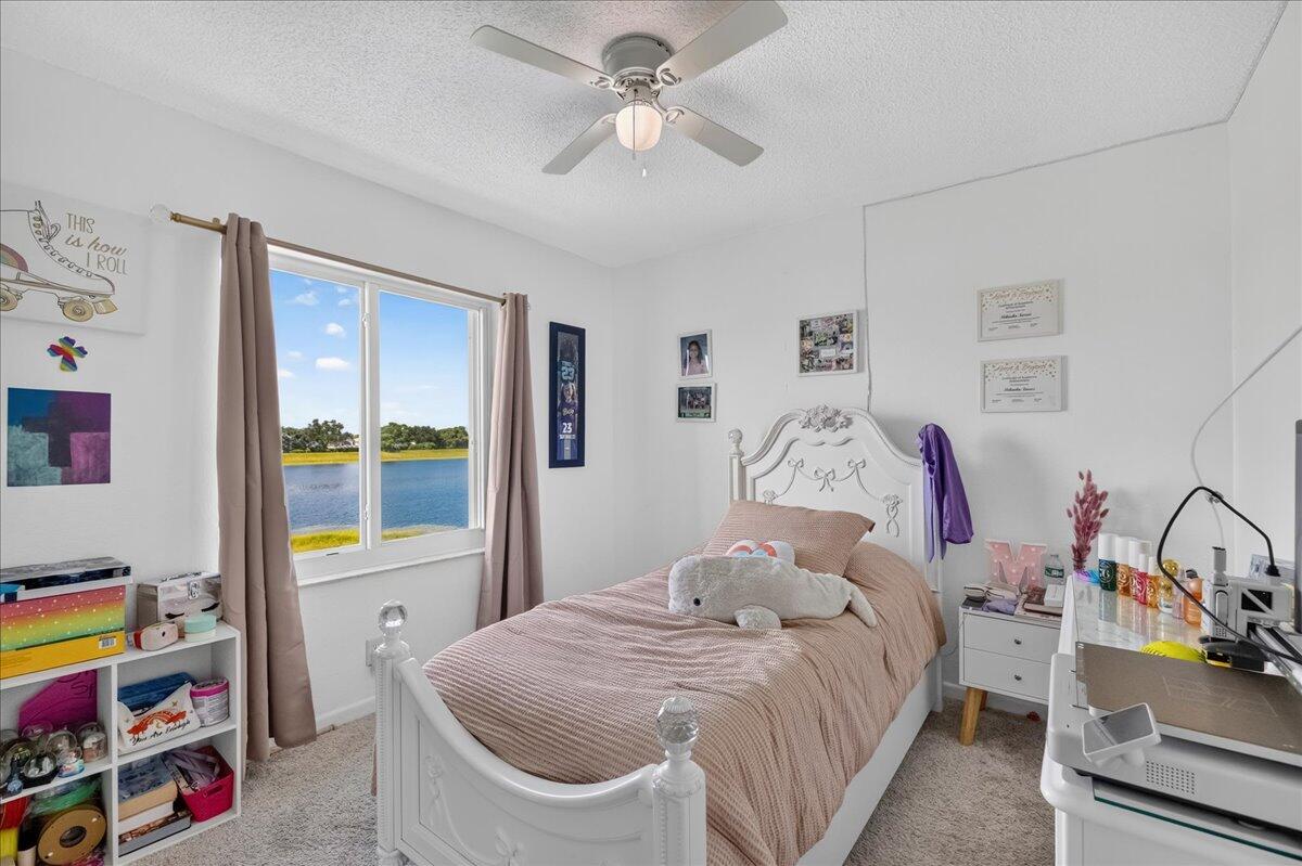 BOCA CHASE TR 4 - Residential